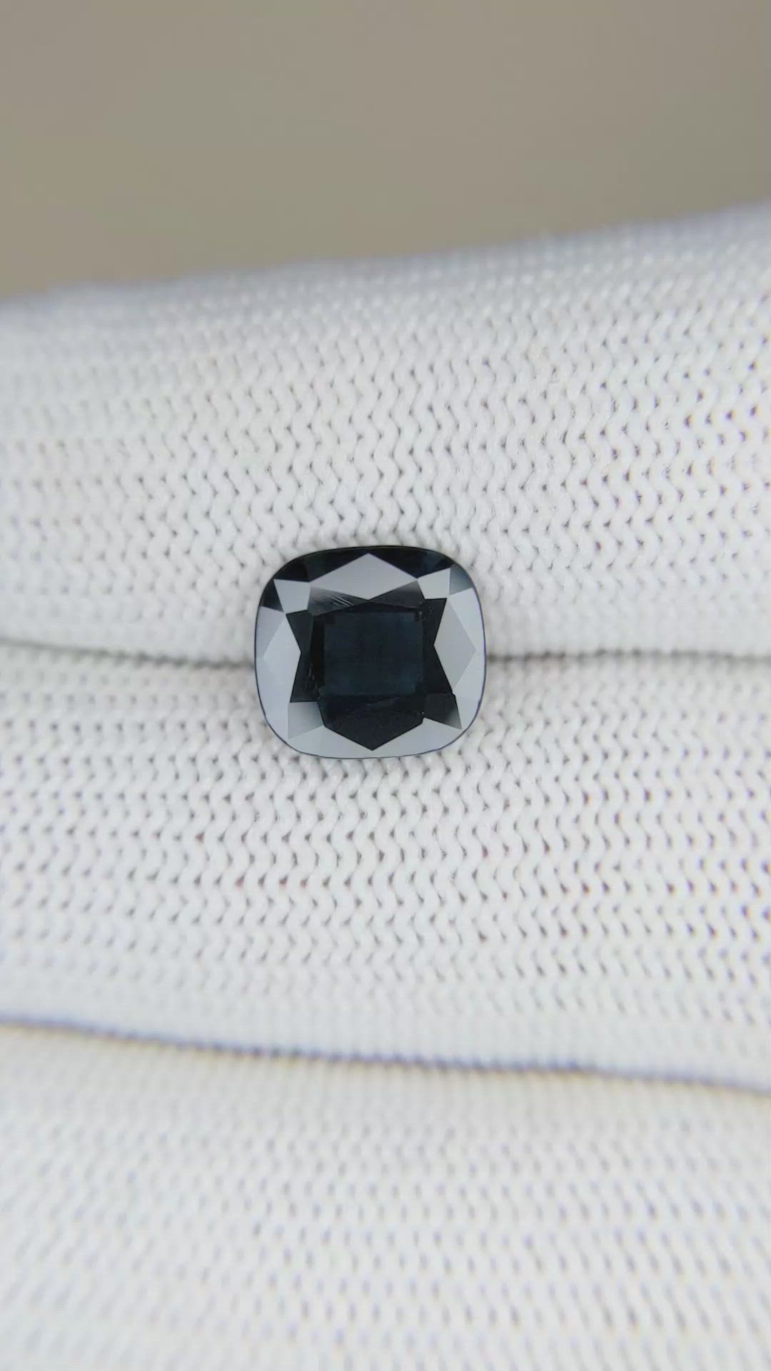 2.89 Ct. Blue Sapphire from Australia Size Video
