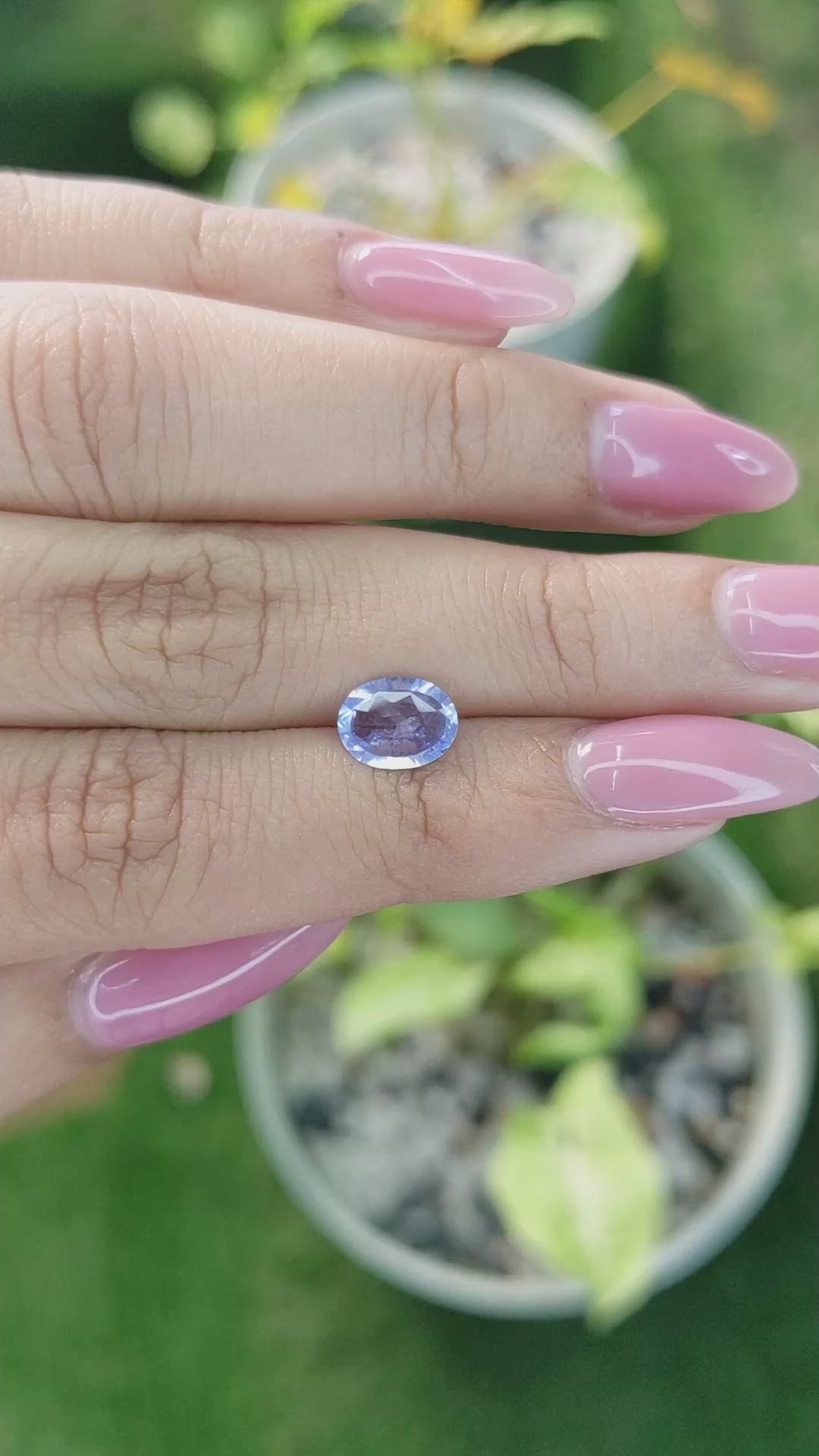 1.47 Ct. Blue Sapphire from Ceylon (Sri Lanka) Size Video