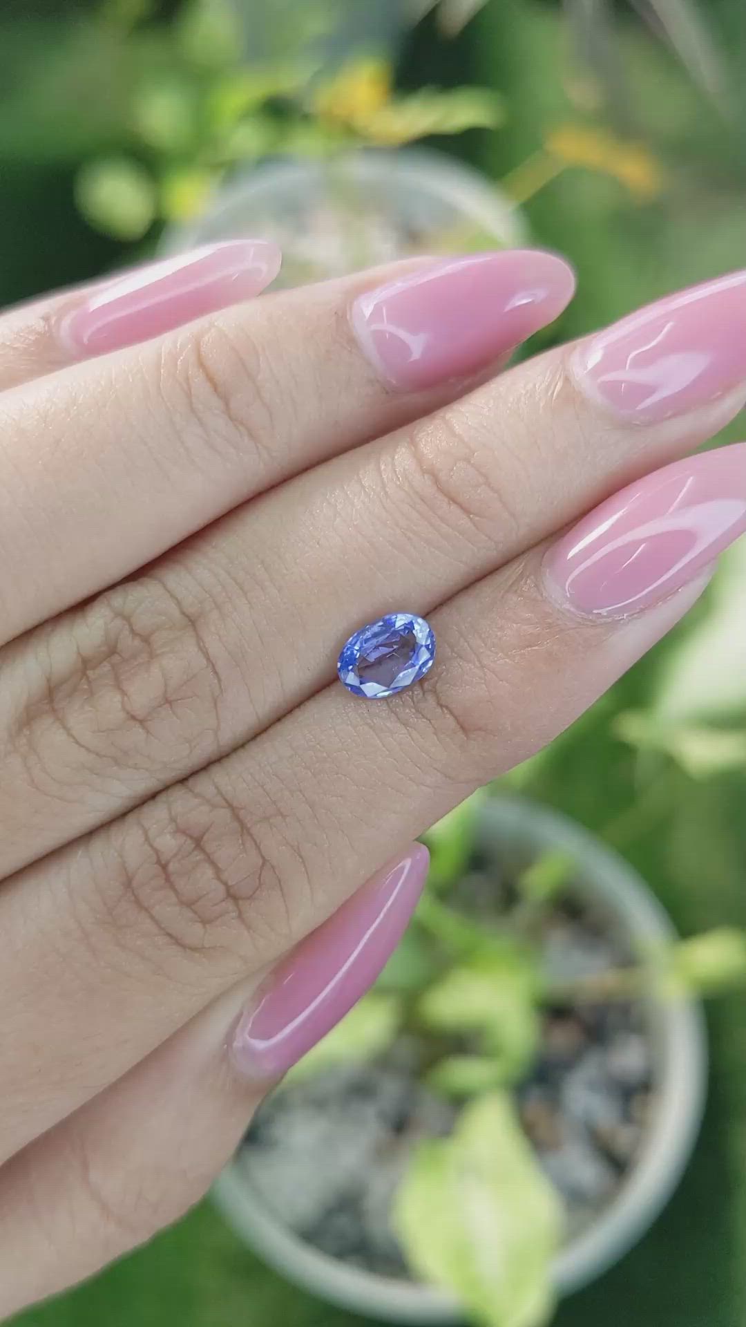 1.03 Ct. Blue Sapphire from Ceylon (Sri Lanka) Size Video