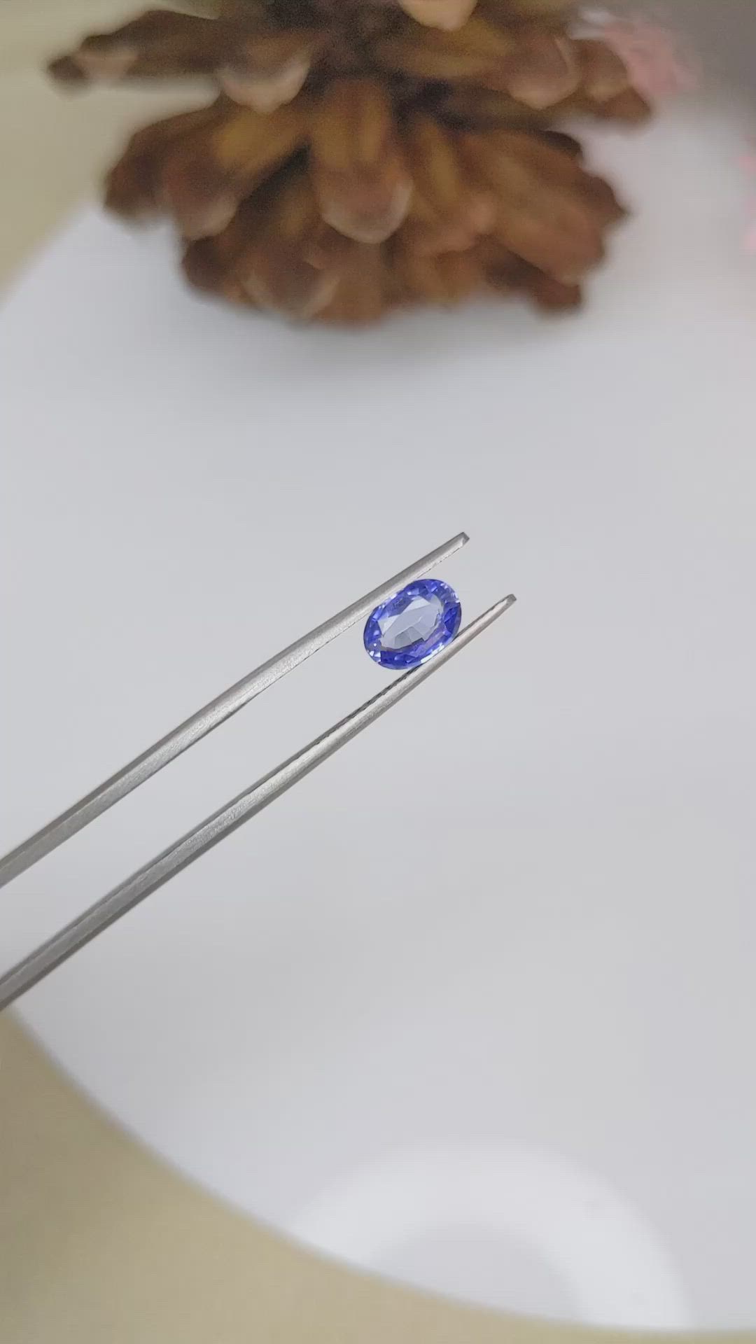 1.03 Ct. Blue Sapphire from Ceylon (Sri Lanka) Size Video