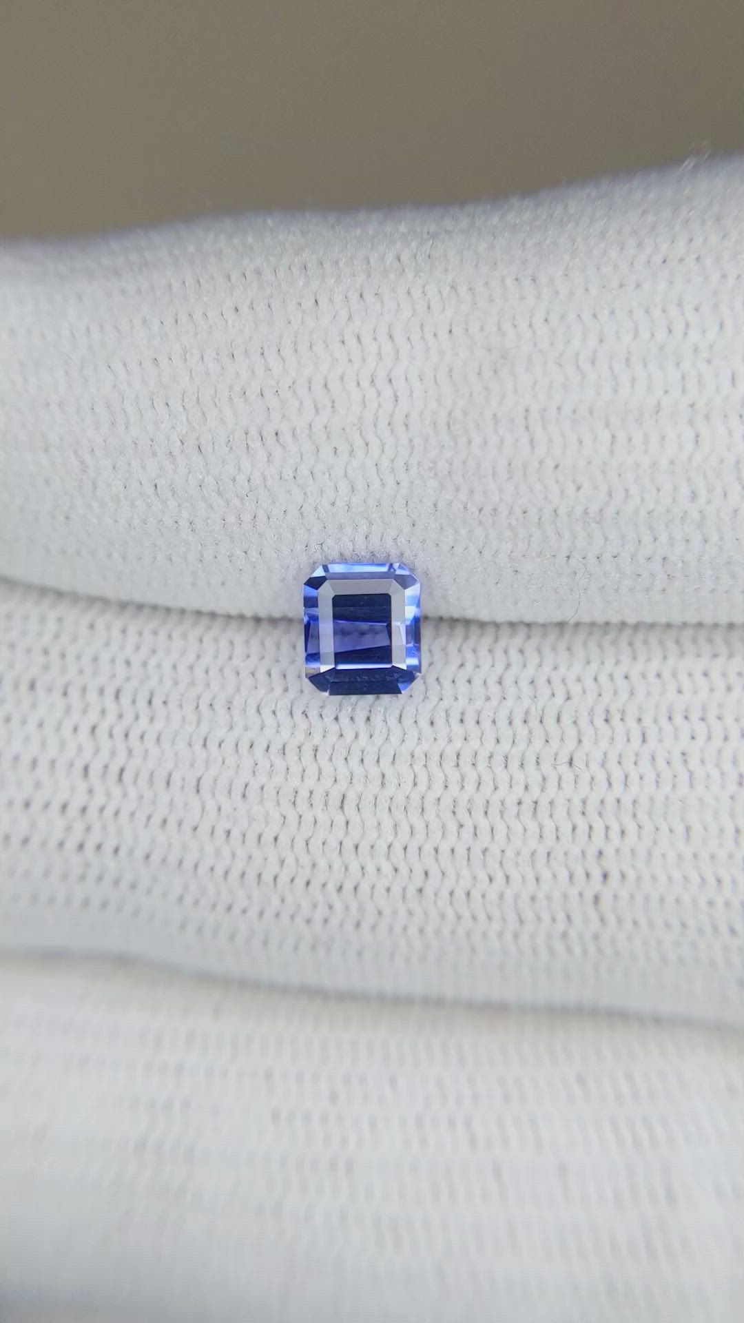 1.03 Ct. Blue Sapphire from Ceylon (Sri Lanka) Size Video