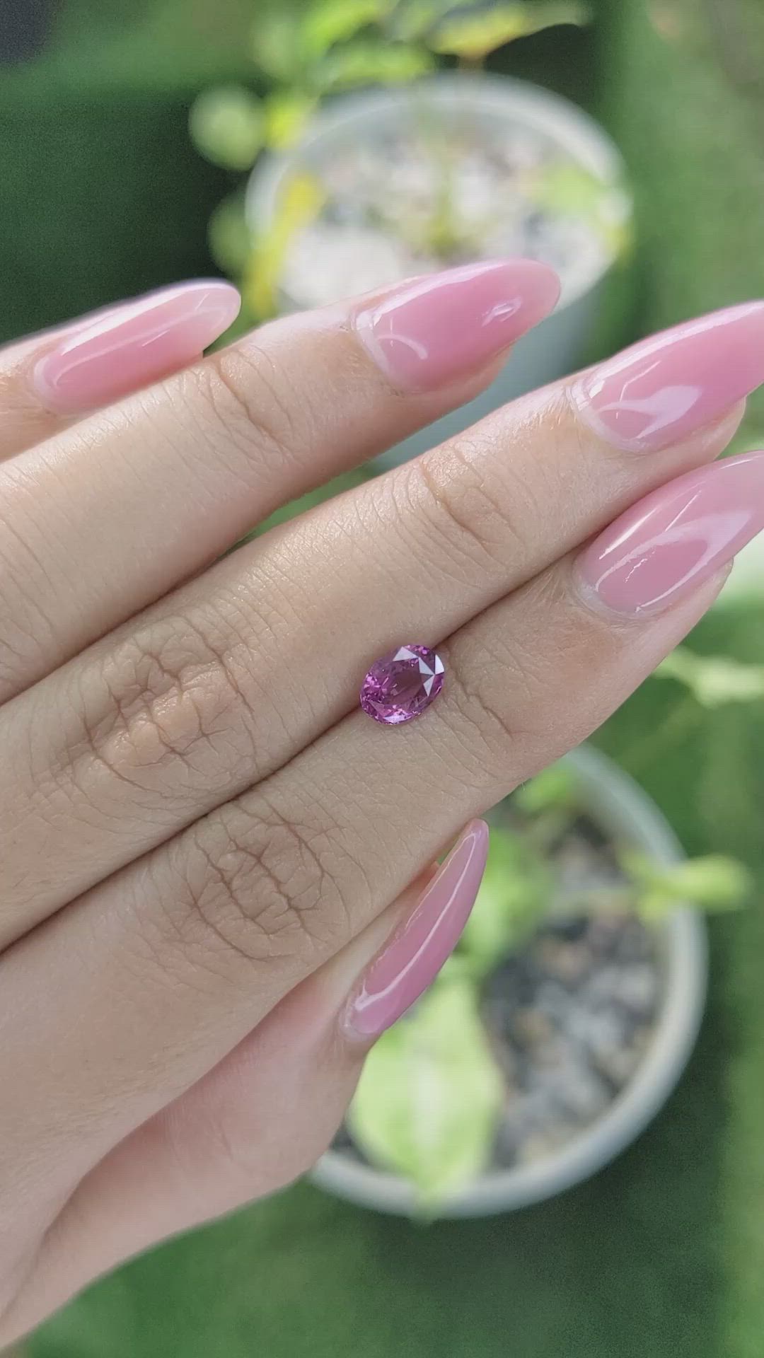 1.09 Ct. Purplish Pink Sapphire from Ceylon (Sri Lanka) Size Video