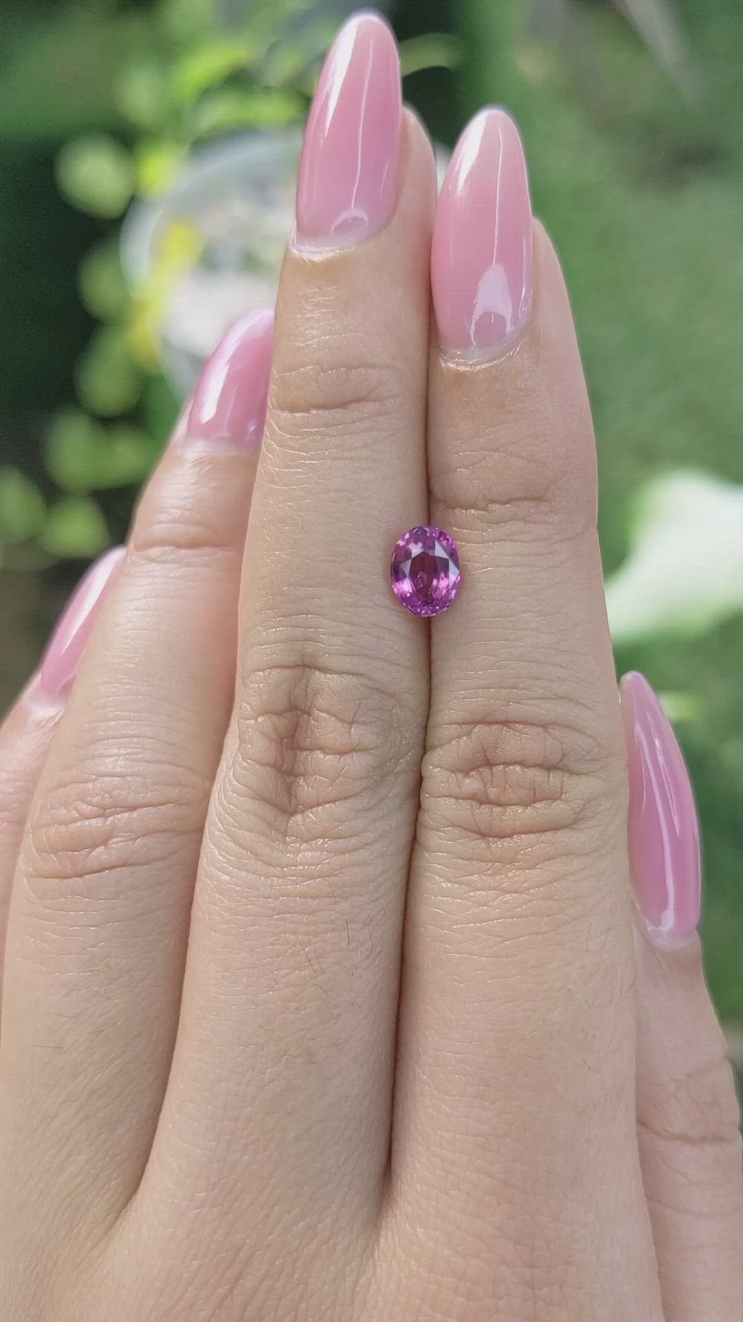 1.09 Ct. Purplish Pink Sapphire from Ceylon (Sri Lanka) Size Video