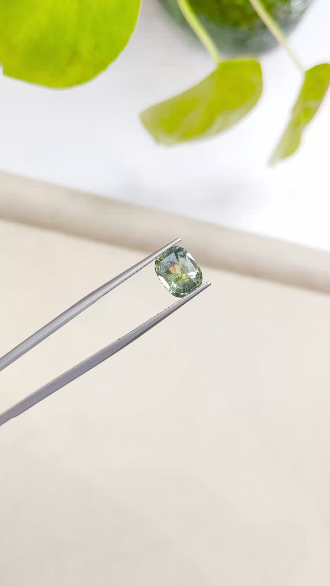 3.35 Ct. Yellowish Green Sapphire from Ceylon (Sri Lanka) Size Video