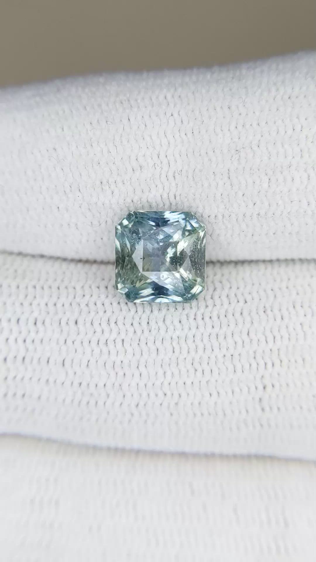 2.75 Ct. Greenish Blue Sapphire from Ceylon (Sri Lanka) Size Video