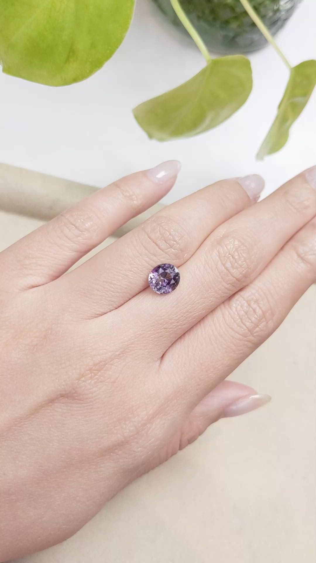 2.59 Ct. Purple Sapphire from Ceylon (Sri Lanka) Size Video