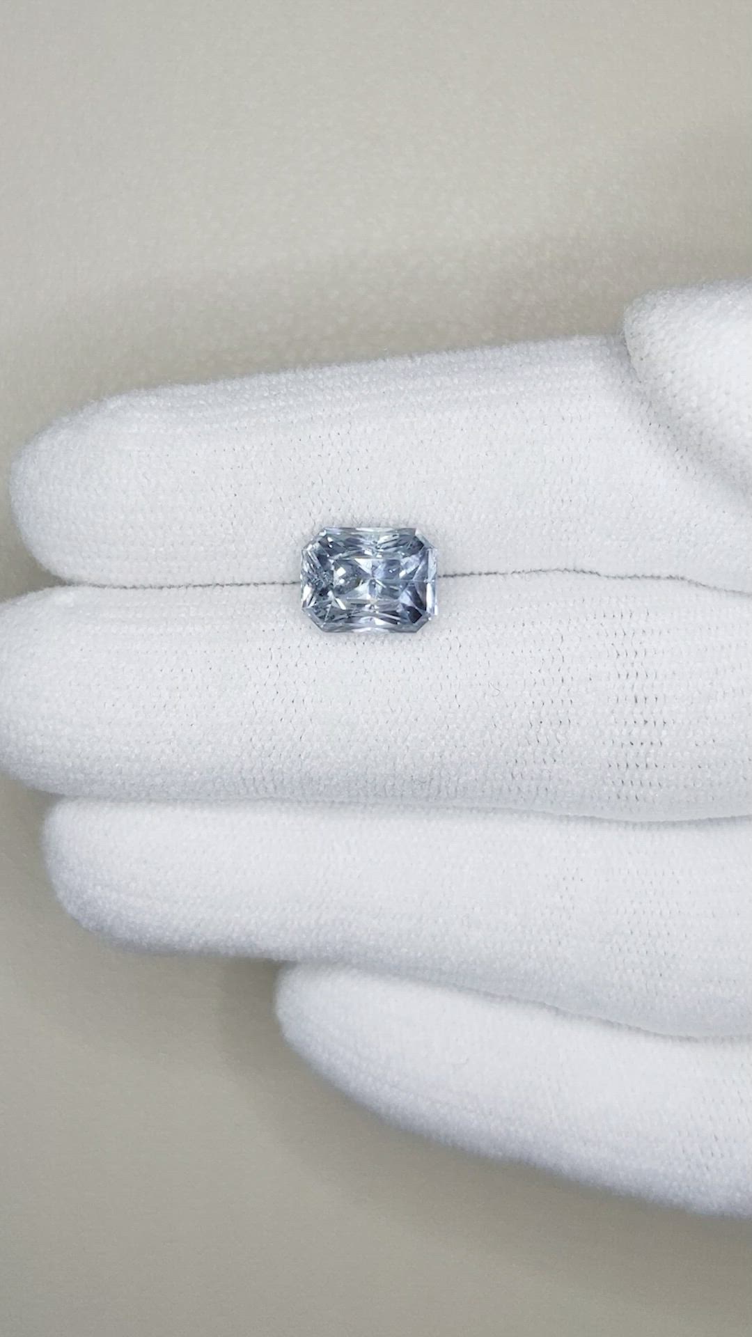 4.27 Ct. Greenish Blue Sapphire from Ceylon (Sri Lanka) Size Video
