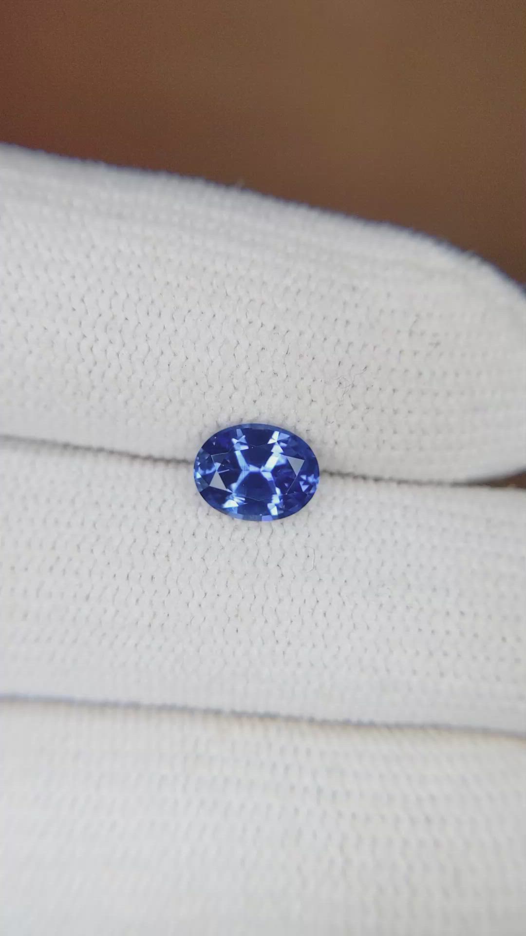 1.11 Ct. Blue Sapphire from Ceylon (Sri Lanka) Size Video