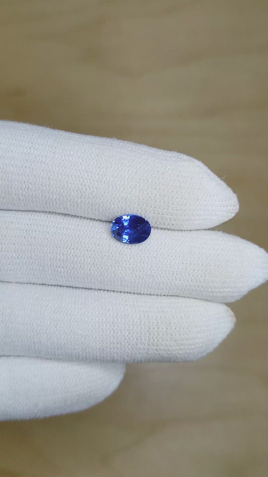 1.50 Ct. Blue Sapphire from Ceylon (Sri Lanka) Size Video