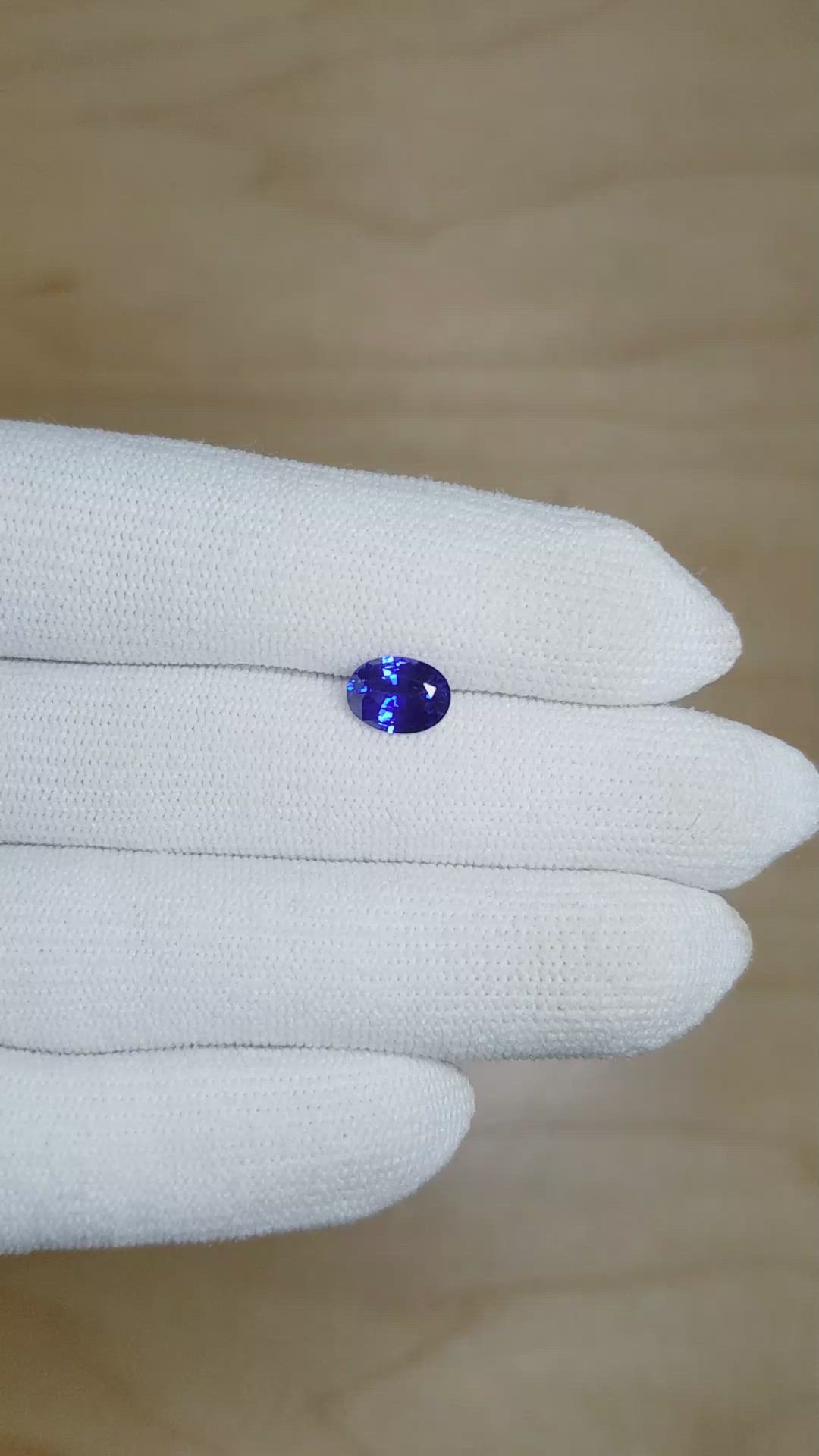 1.34 Ct. Blue Sapphire from Ceylon (Sri Lanka) Size Video