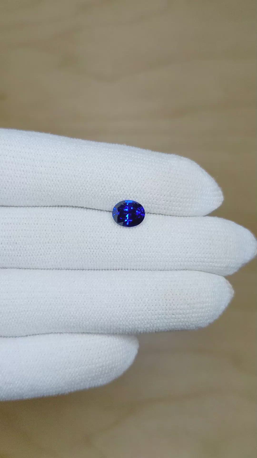 1.76 Ct. Blue Sapphire from Ceylon (Sri Lanka) Size Video
