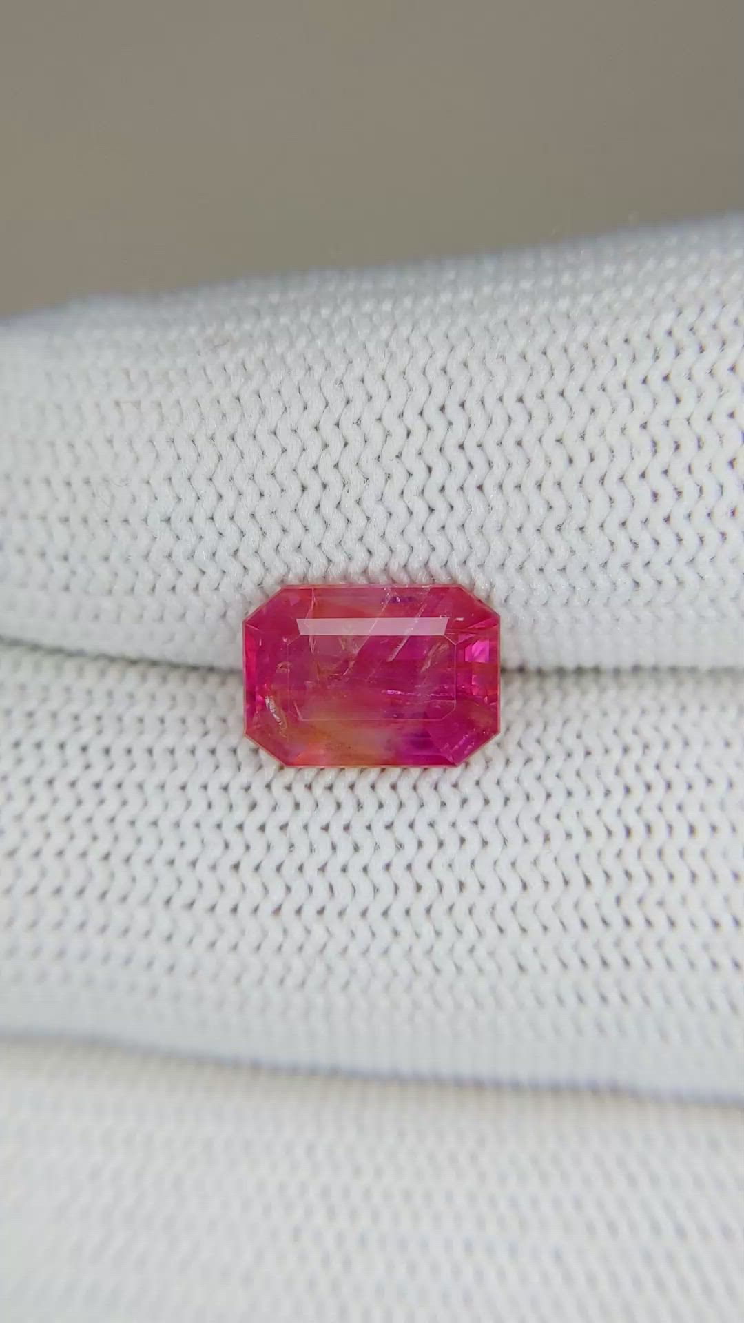 3.46 Ct. Bi Color Sapphire from Thailand Size Video