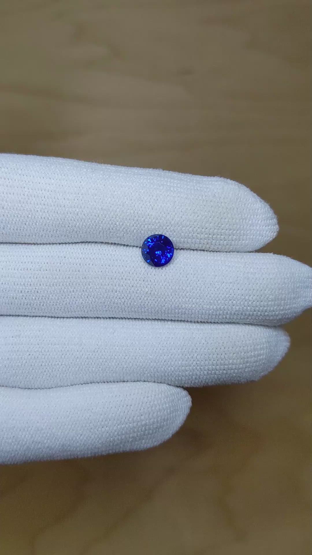 1.42 Ct. Blue Sapphire from Ceylon (Sri Lanka) Size Video