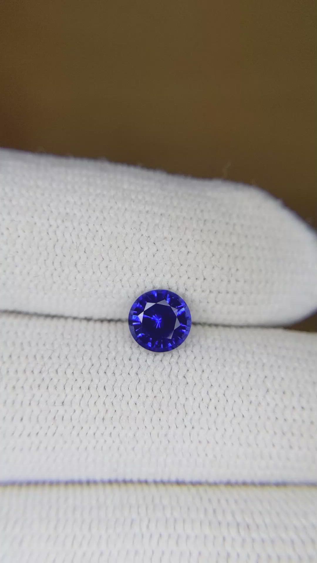 0.89 Ct. Blue Sapphire from Ceylon (Sri Lanka) Size Video