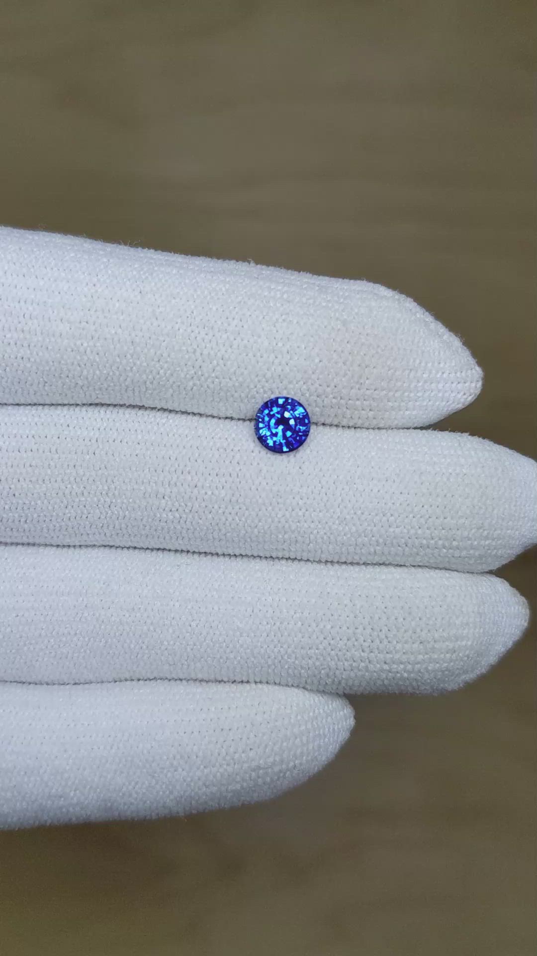 0.96 Ct. Blue Sapphire from Ceylon (Sri Lanka) Size Video