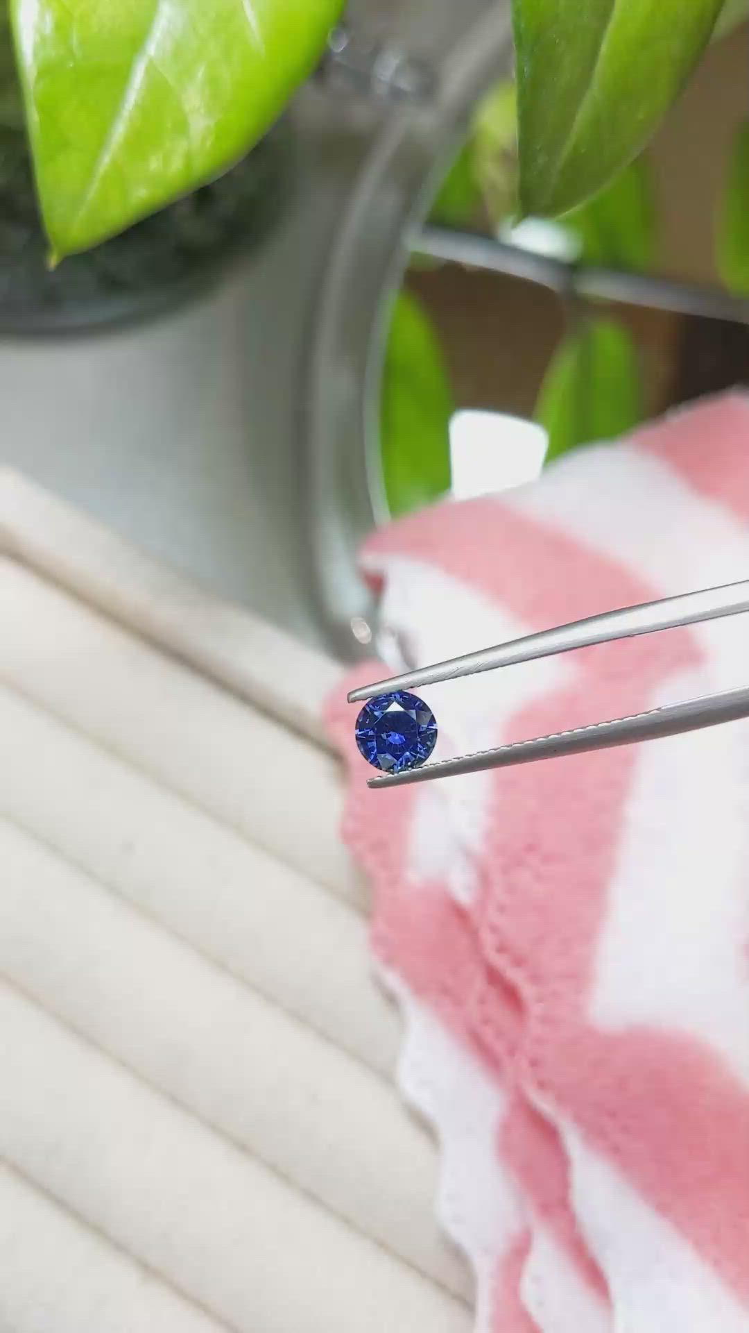 0.96 Ct. Blue Sapphire from Ceylon (Sri Lanka) Size Video