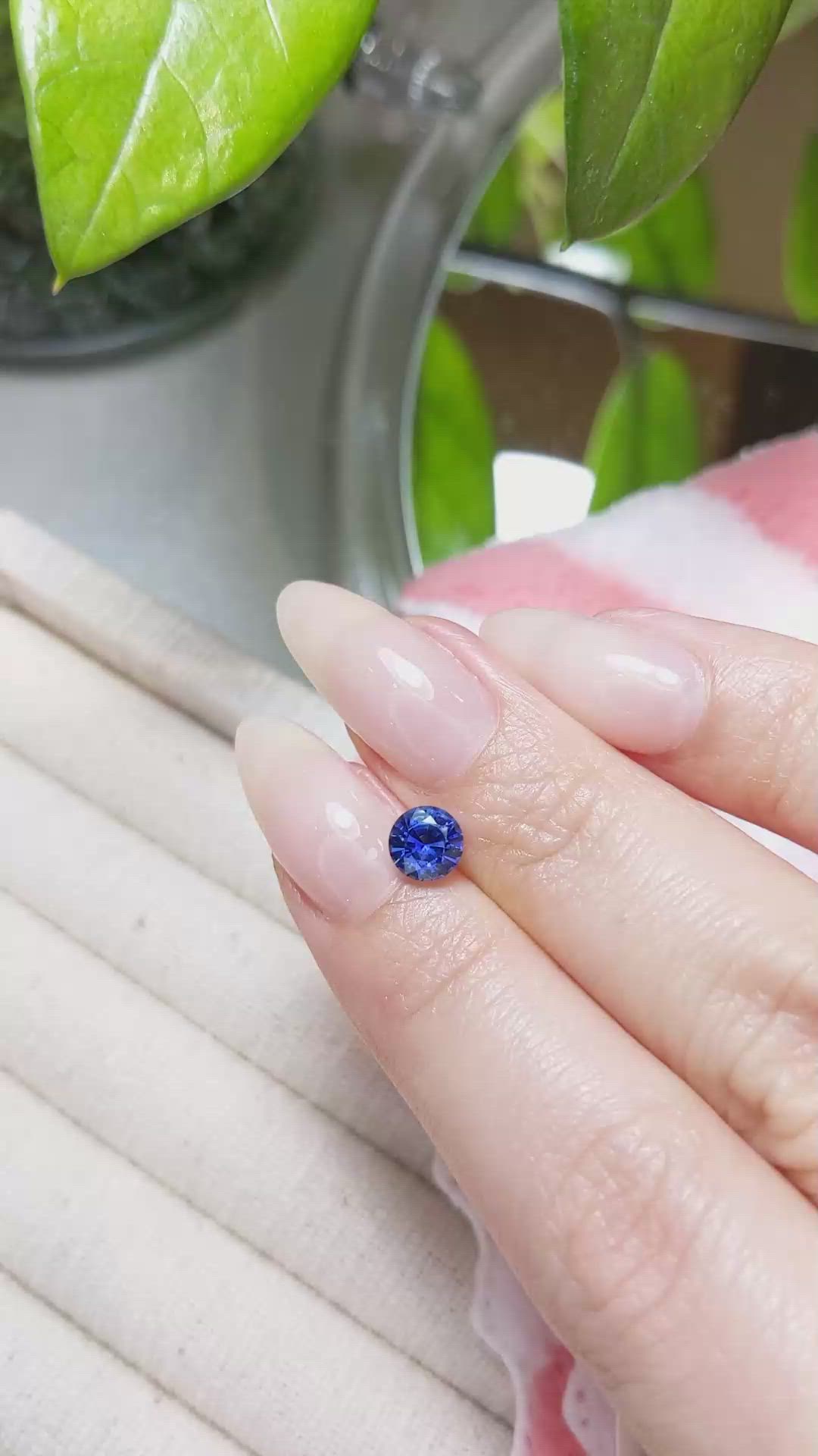 0.96 Ct. Blue Sapphire from Ceylon (Sri Lanka) Size Video
