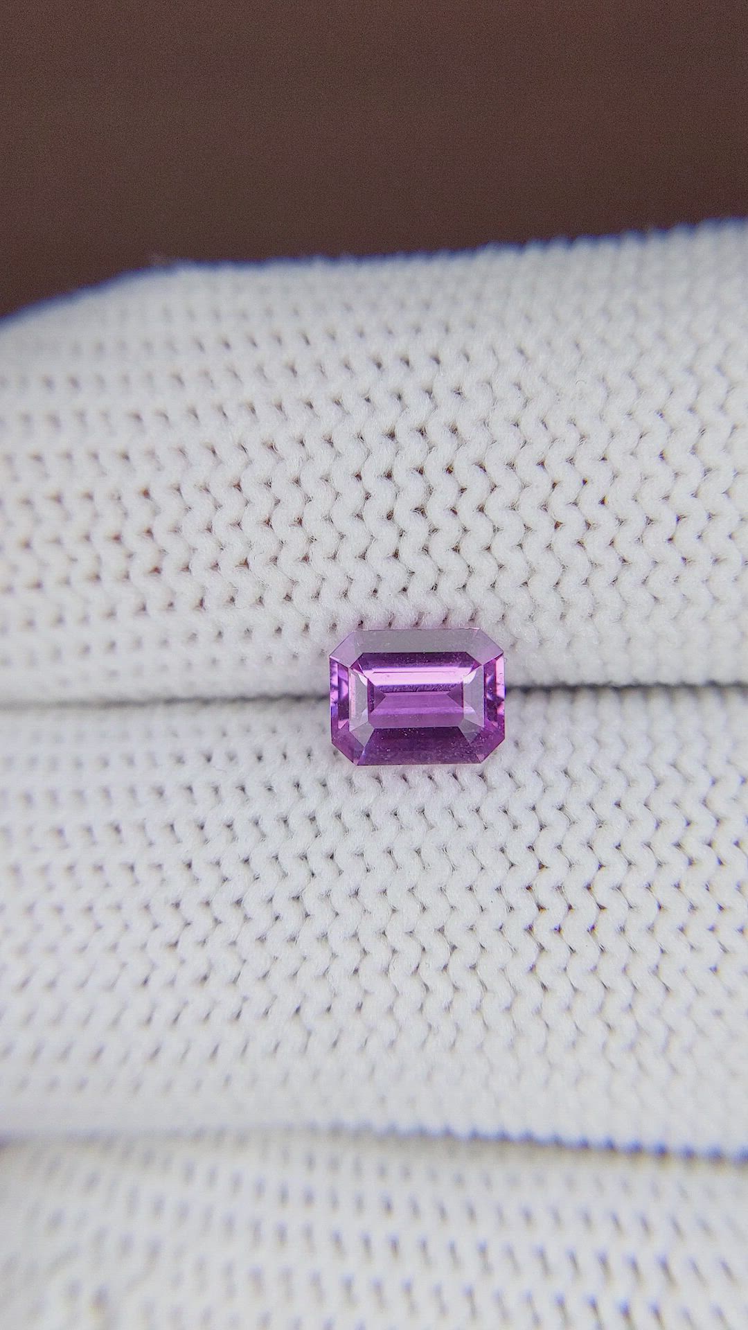 1.00 Ct. Sapphire from Madagascar Size Video