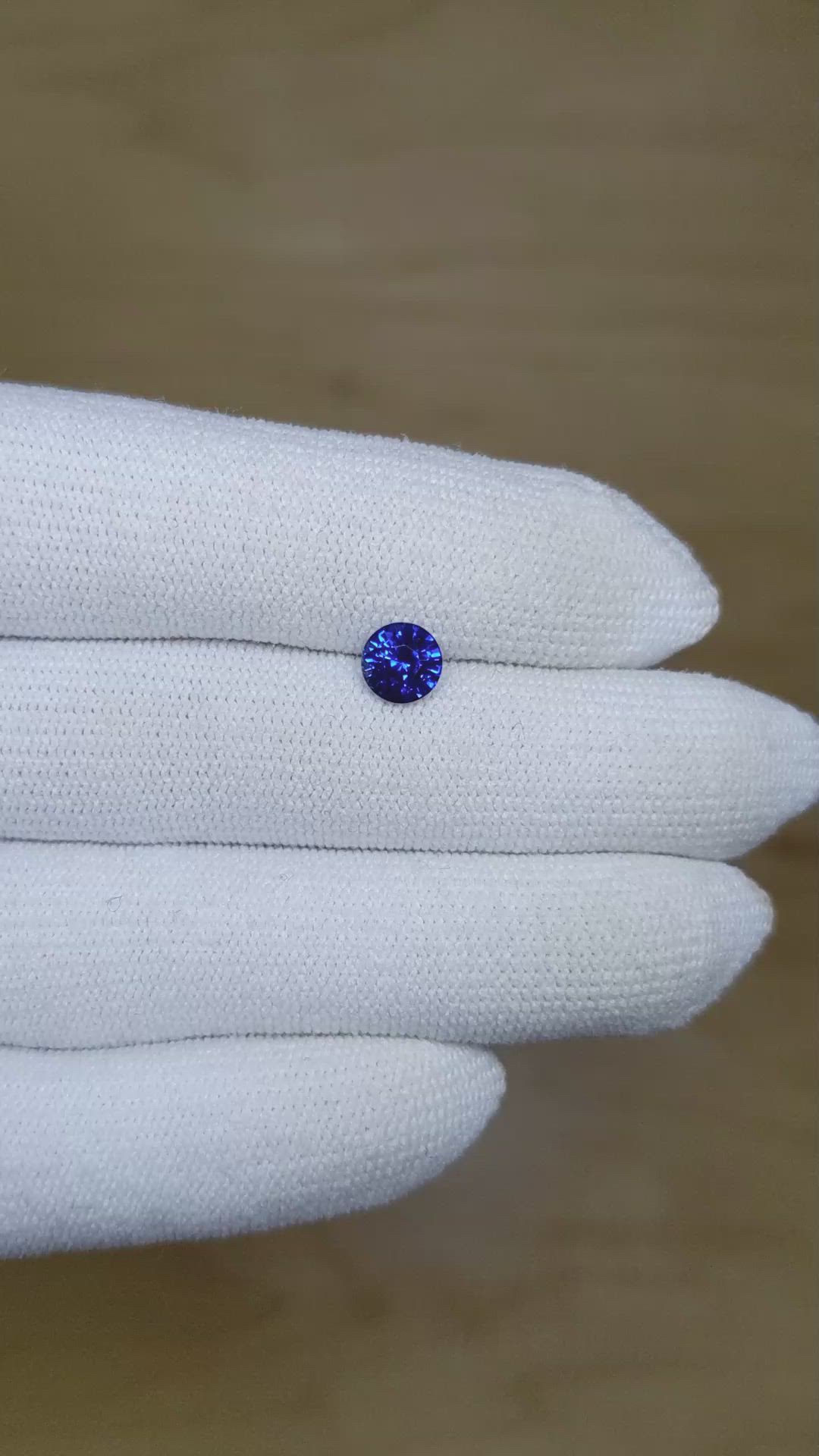 1.13 Ct. Blue Sapphire from Ceylon (Sri Lanka) Size Video