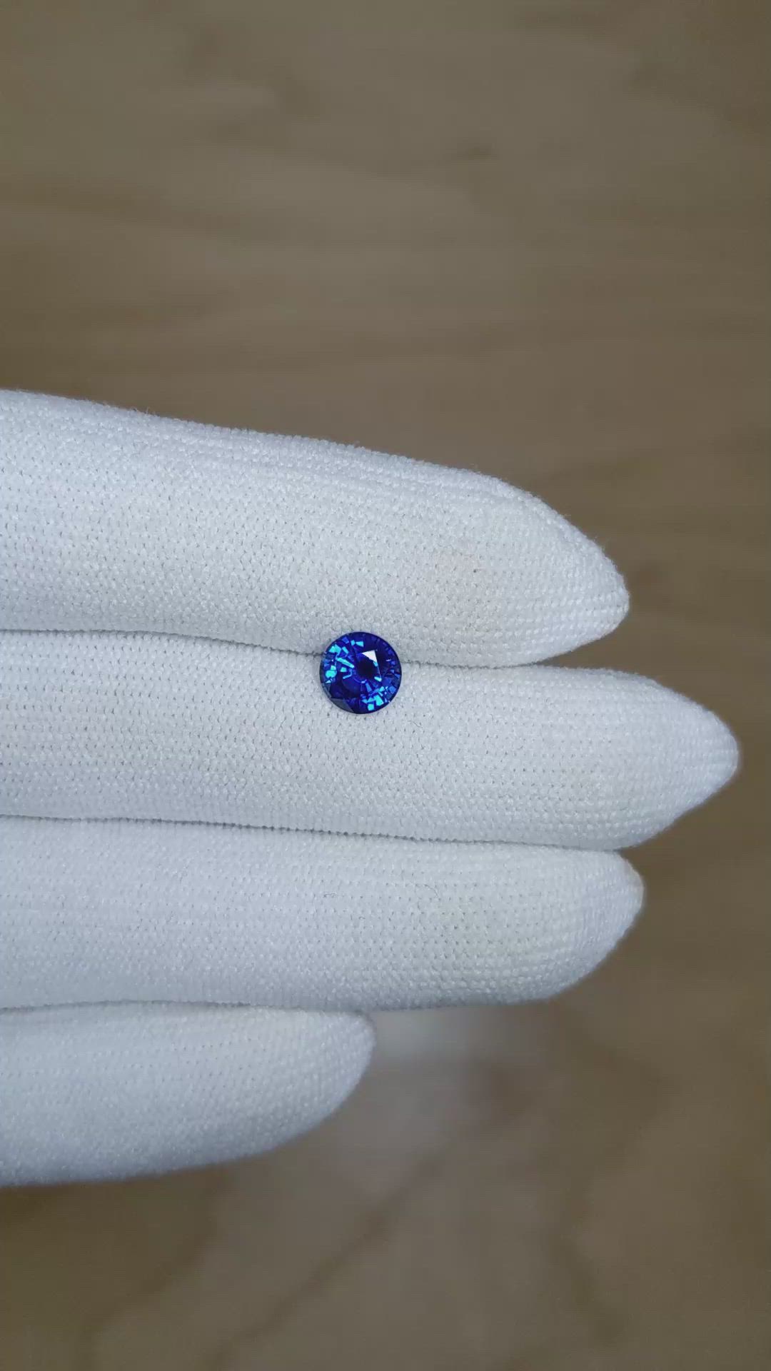 1.22 Ct. Blue Sapphire from Ceylon (Sri Lanka) Size Video