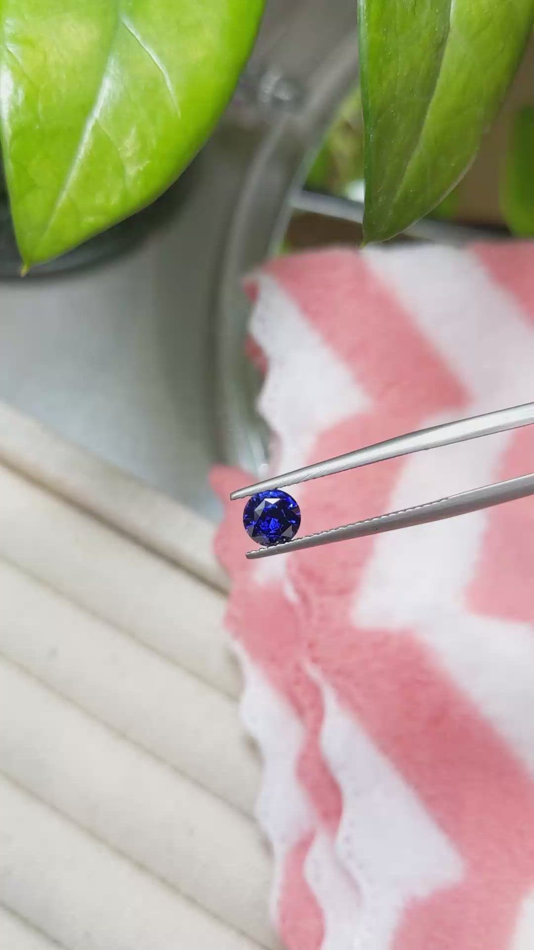 0.90 Ct. Blue Sapphire from Ceylon (Sri Lanka) Size Video