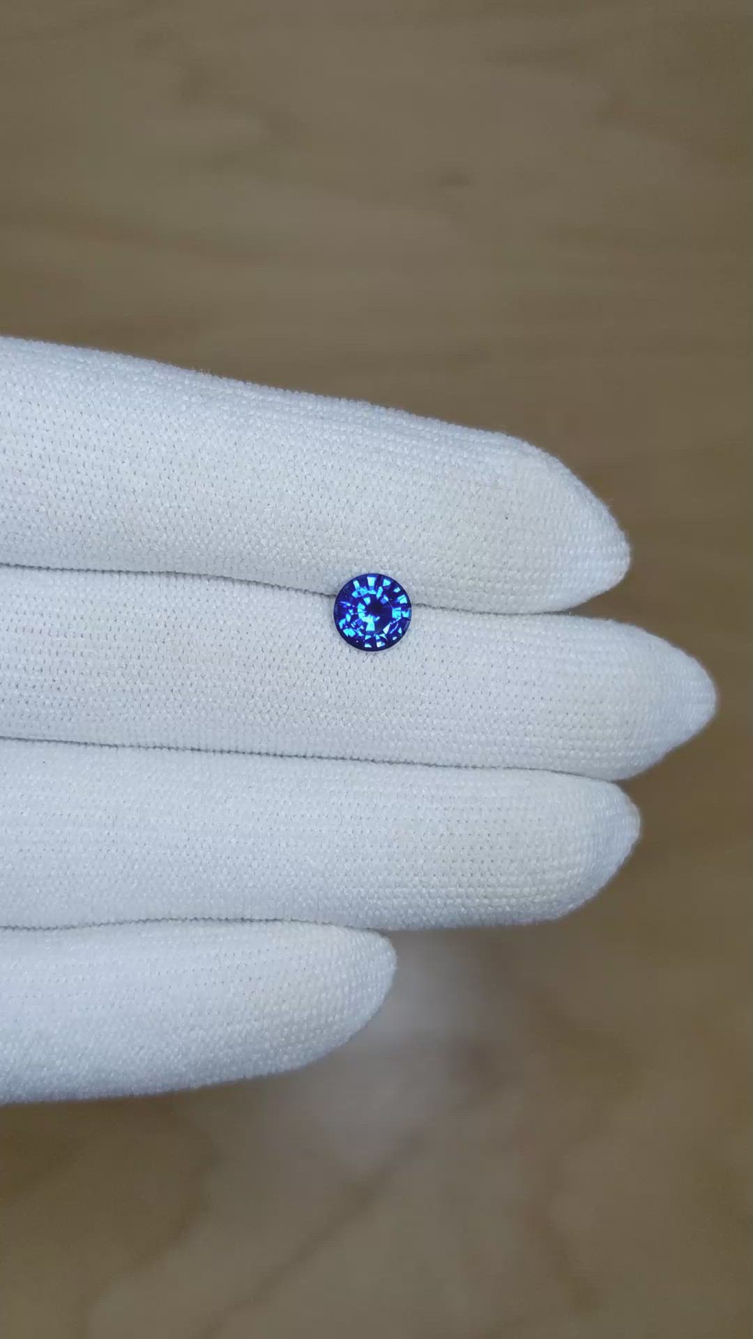 1.29 Ct. Blue Sapphire from Ceylon (Sri Lanka) Size Video