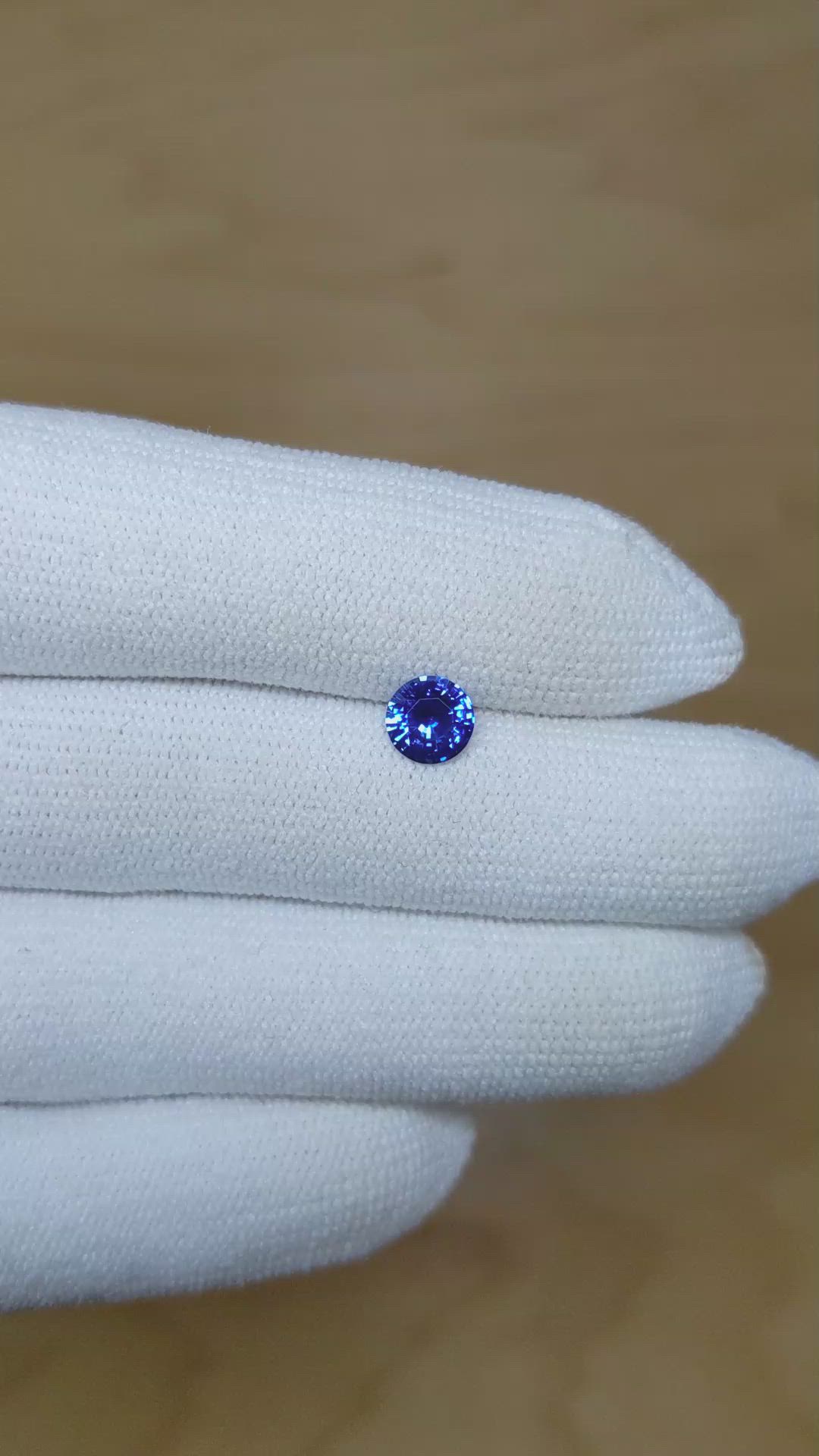 0.96 Ct. Blue Sapphire from Ceylon (Sri Lanka) Size Video