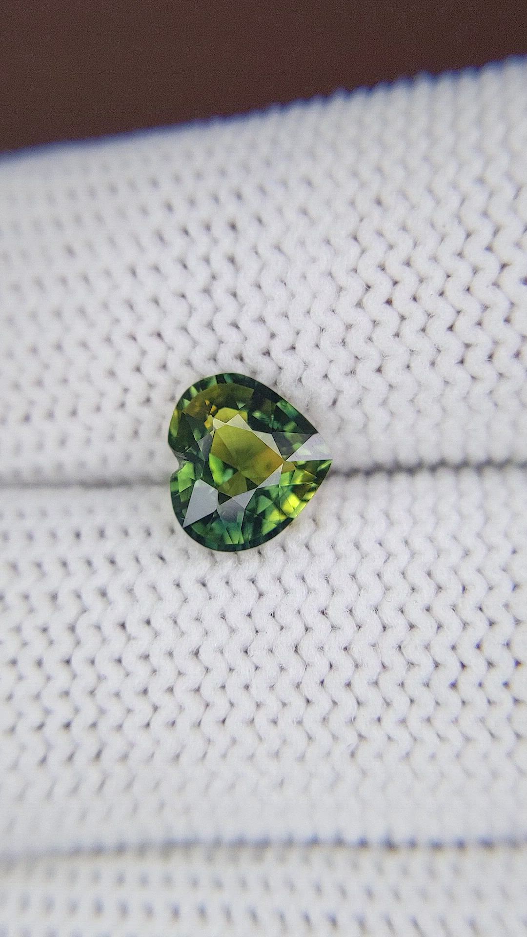 1.50 Ct. Bi Color Sapphire from Australia Size Video