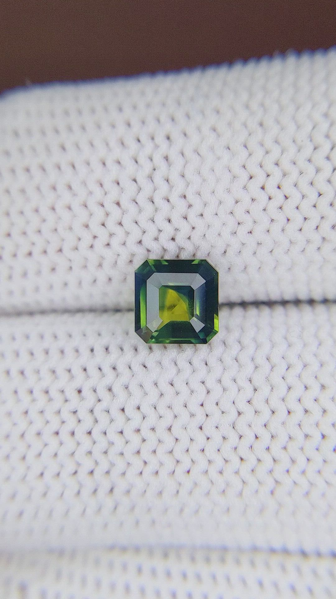 1.22 Ct. Bi Color Sapphire from Madagascar Size Video