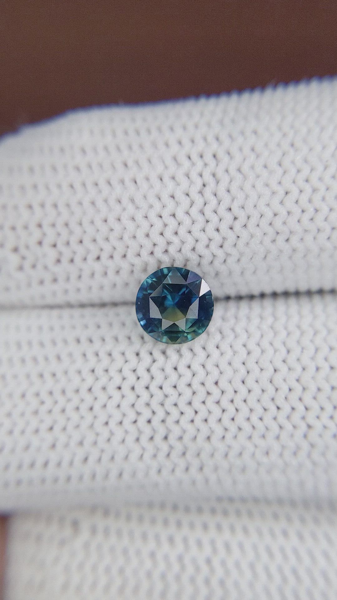 1.61 Ct. Bi Color Sapphire from Madagascar Size Video