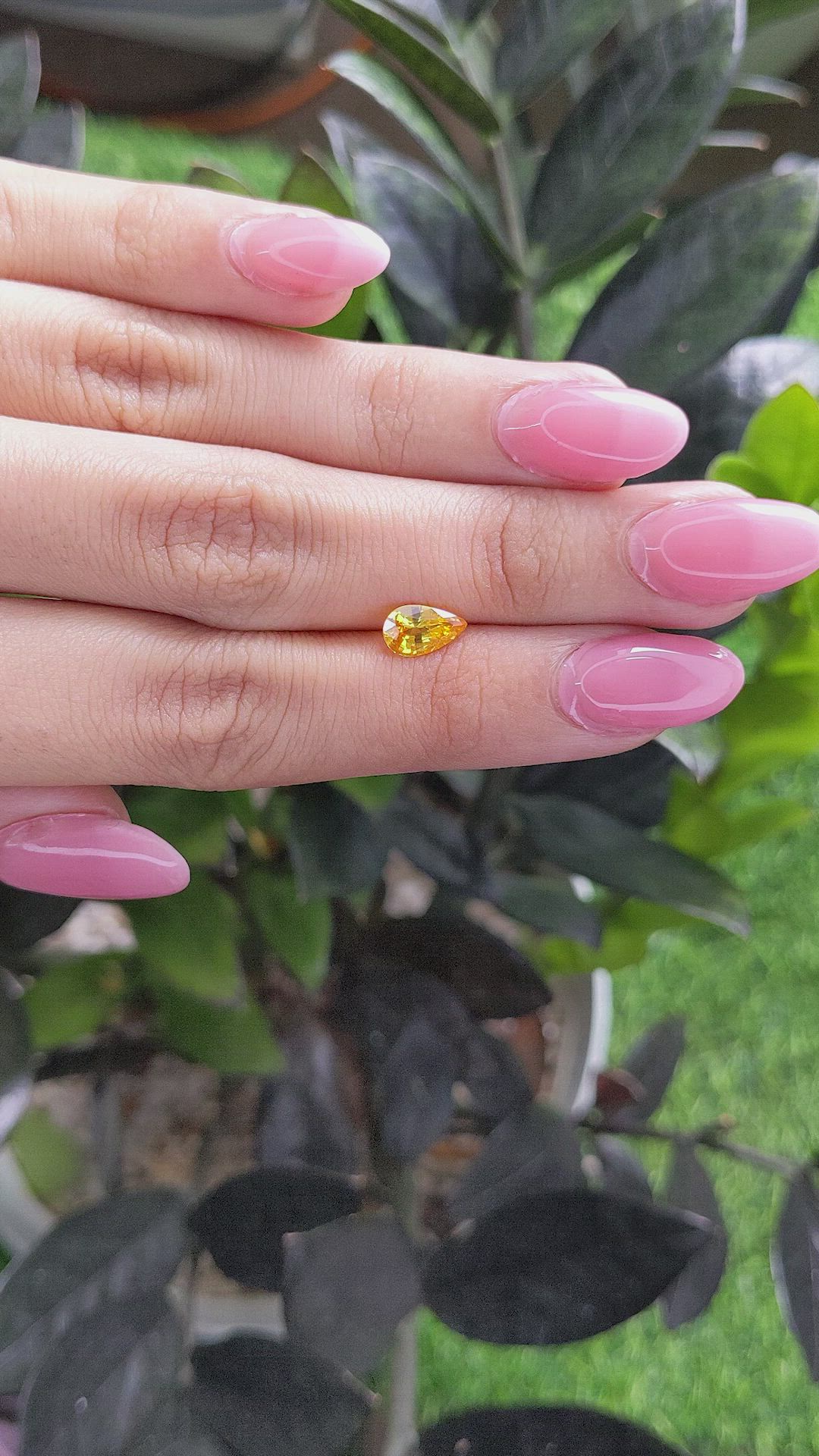 1.08 Ct. Orangish Yellow Sapphire from Ceylon (Sri Lanka) Size Video