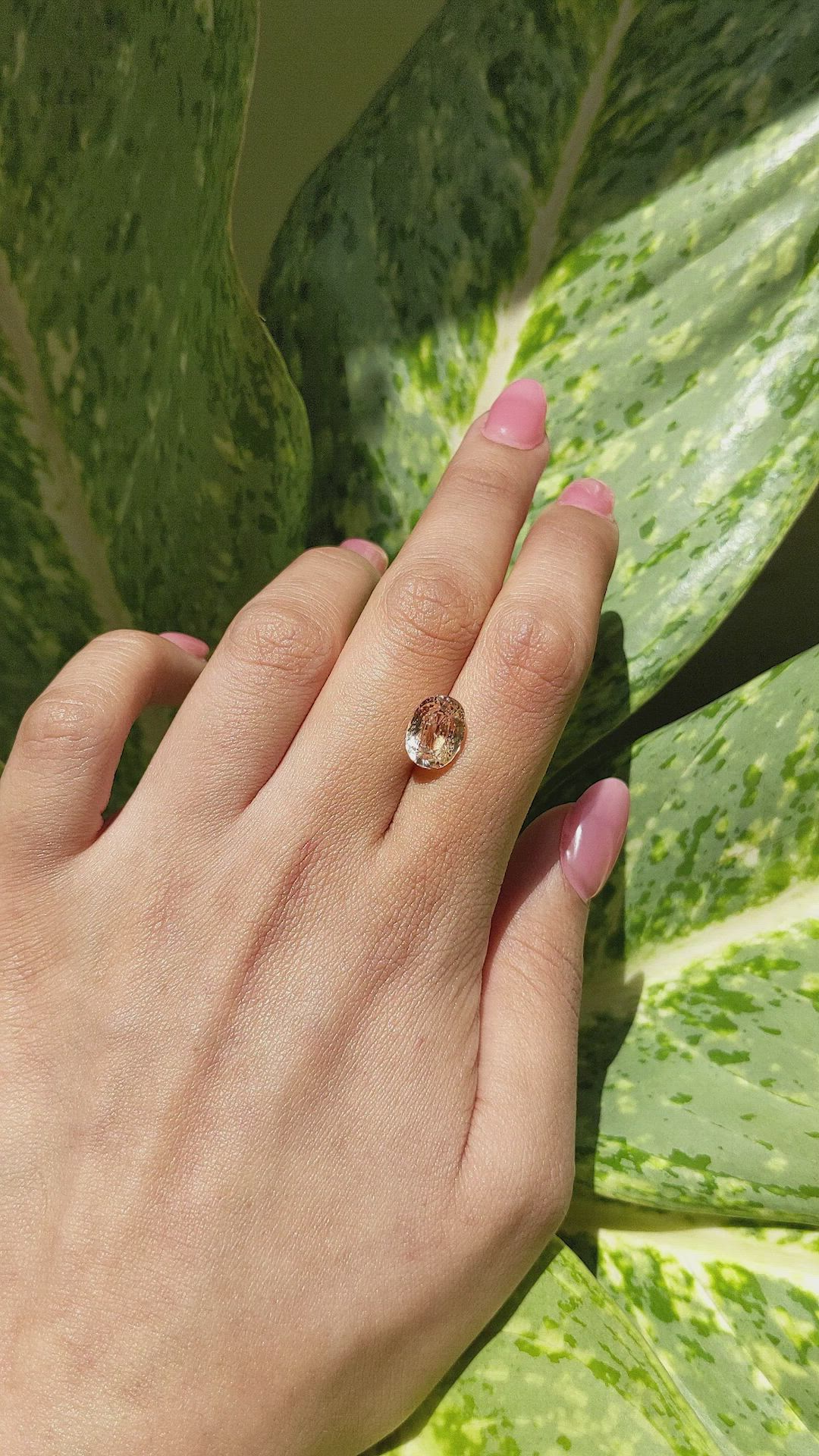 5.08 Ct. Peach Sapphire from Ceylon (Sri Lanka) Size Video