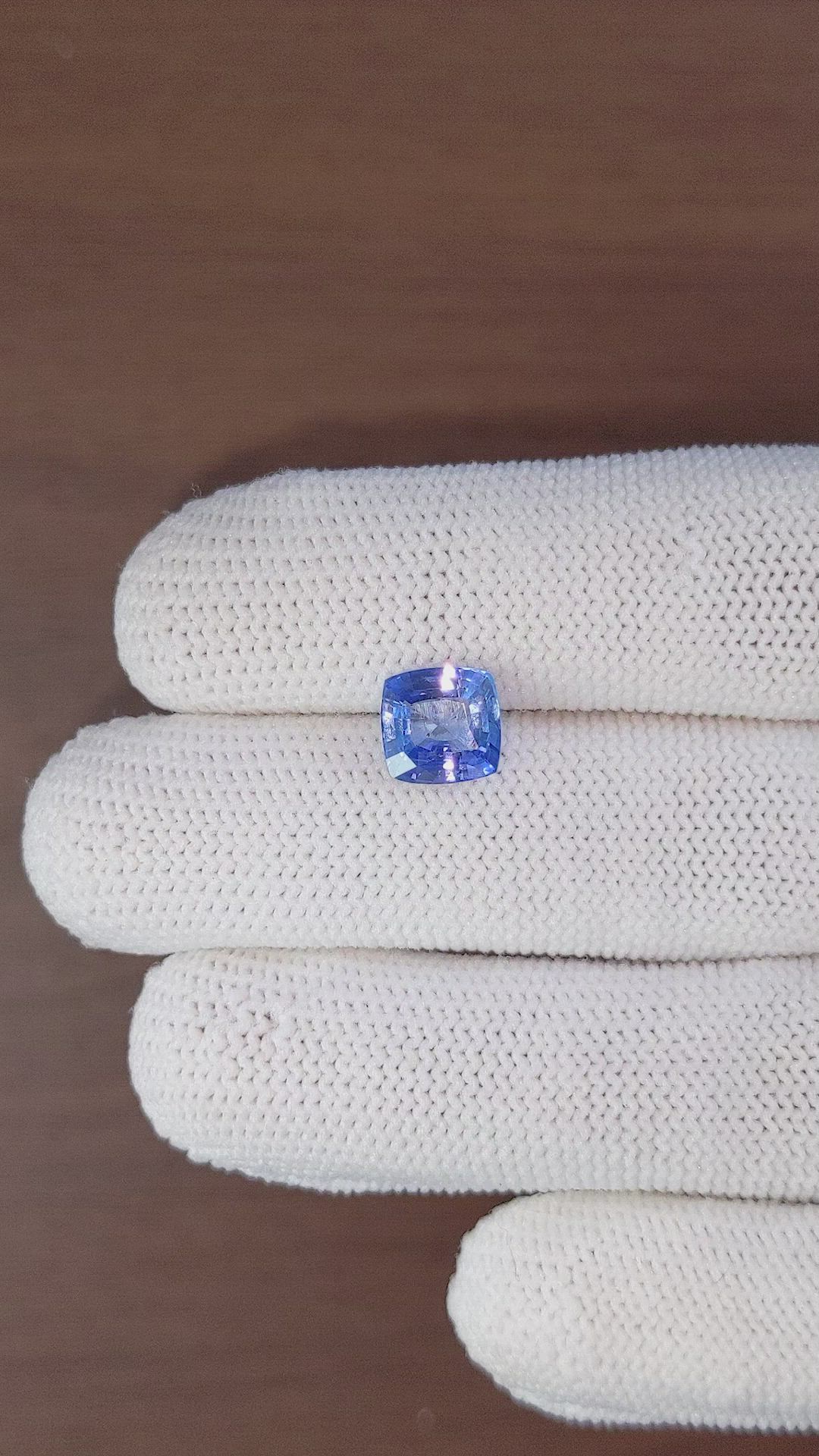 2.64 Ct. Blue Sapphire from Ceylon (Sri Lanka) Size Video