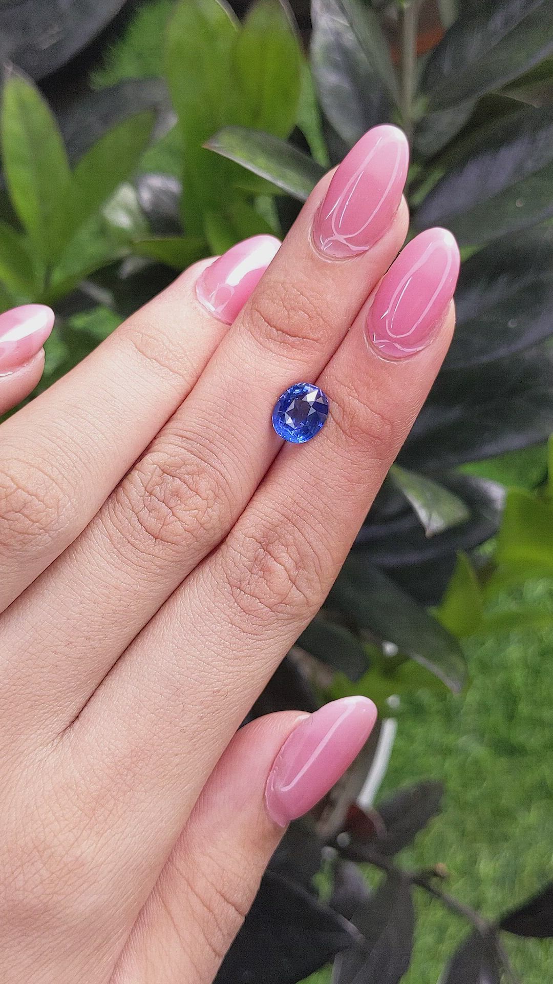 3.06 Ct. Blue Sapphire from Ceylon (Sri Lanka) Size Video