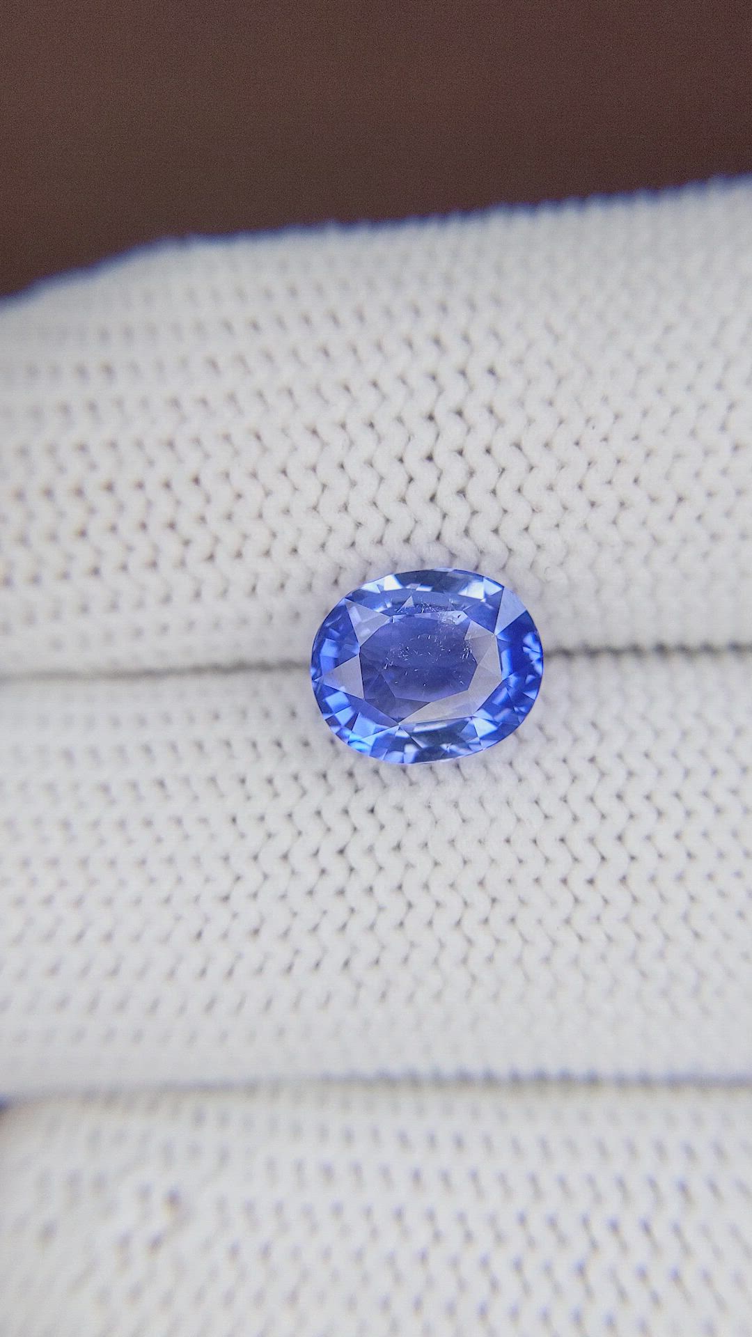 3.04 Ct. Blue Sapphire from Ceylon (Sri Lanka) Size Video