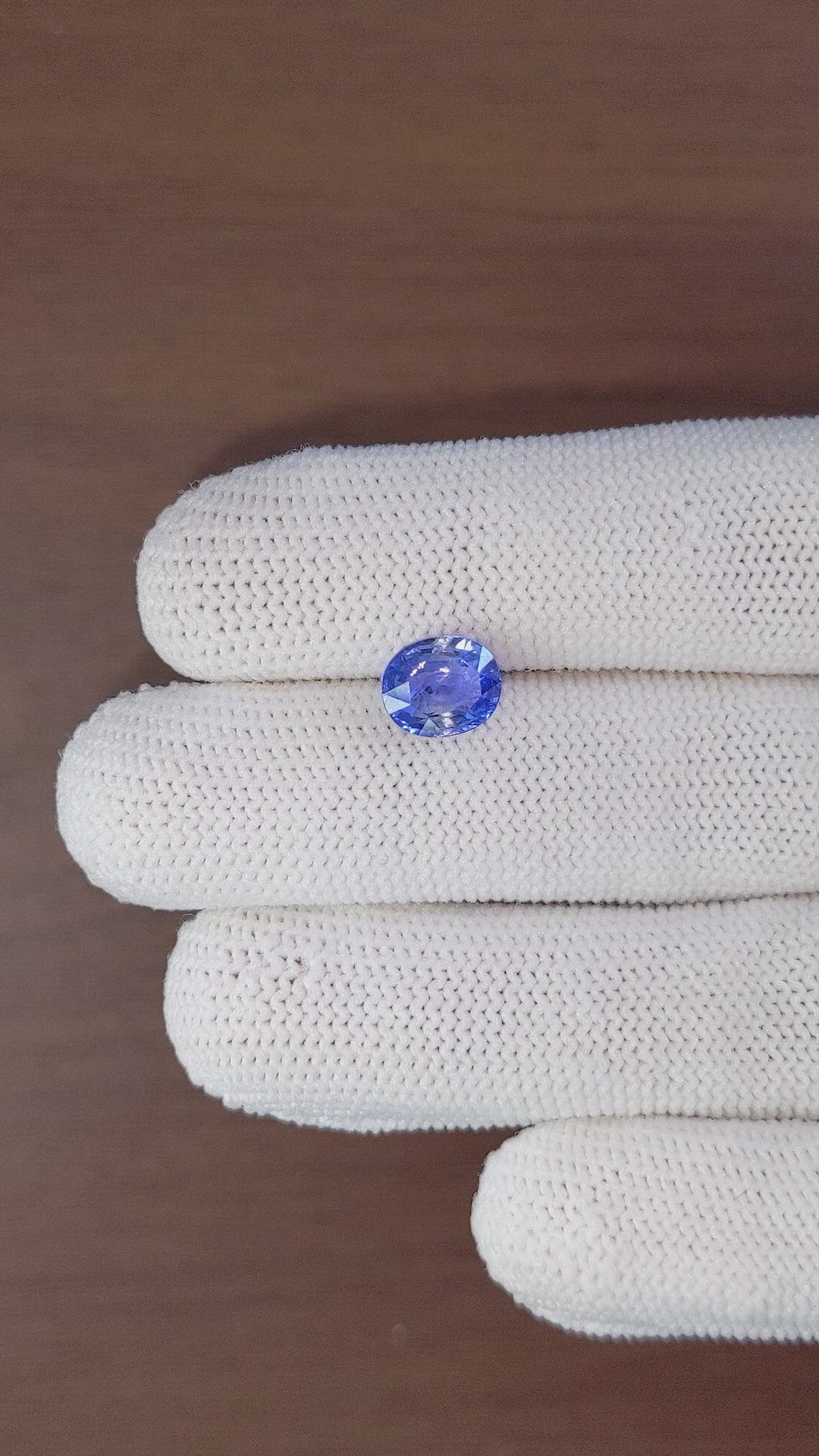 3.04 Ct. Blue Sapphire from Ceylon (Sri Lanka) Size Video