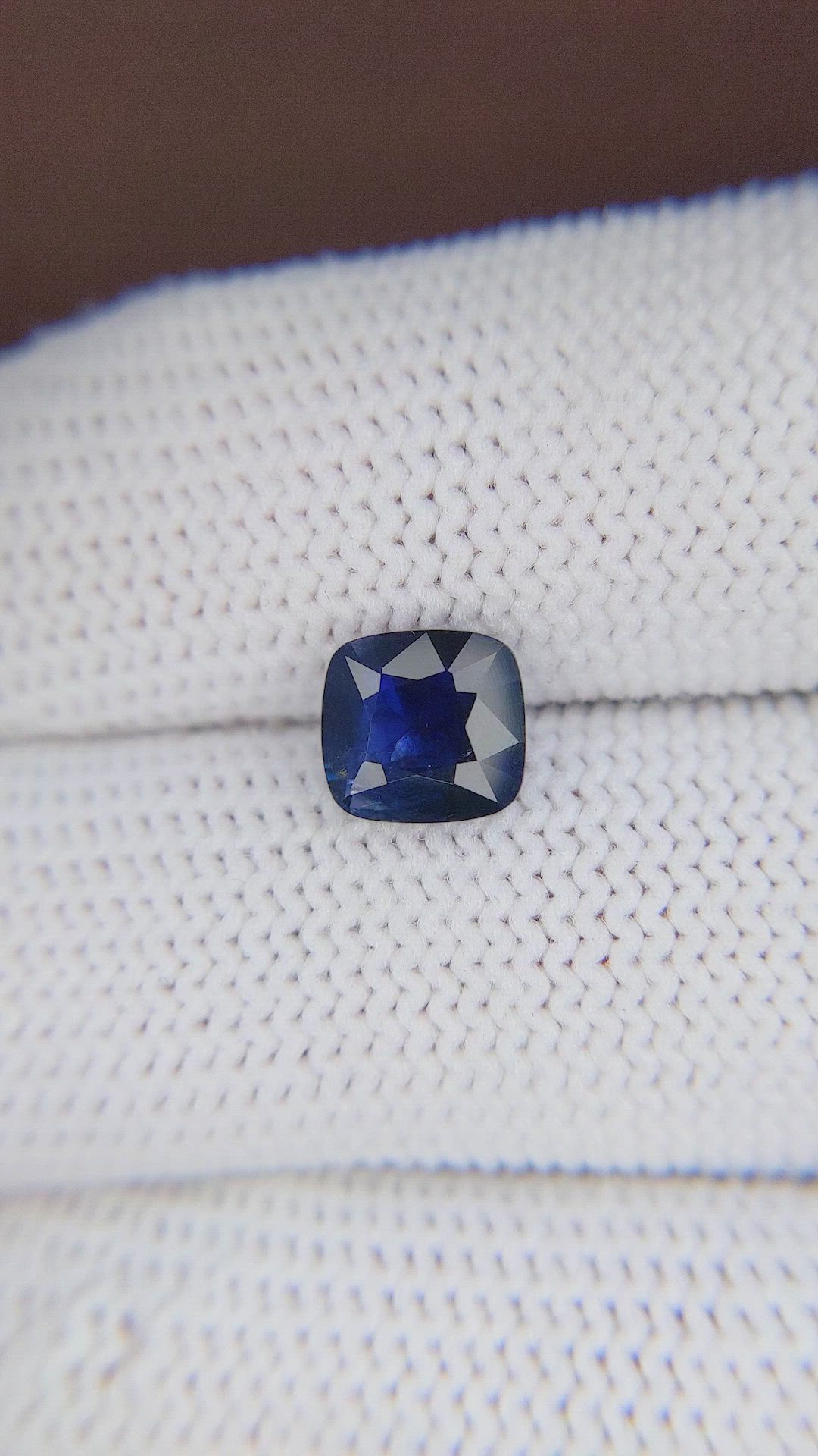 2.03 Ct. Blue Sapphire from Ceylon (Sri Lanka) Size Video