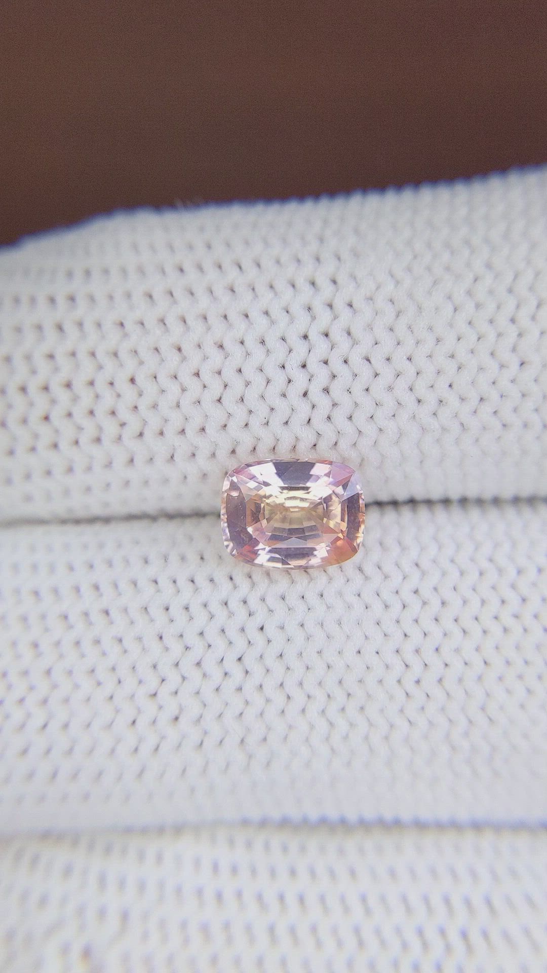 1.70 Ct. Padparadscha Sapphire from Ceylon (Sri Lanka) Size Video