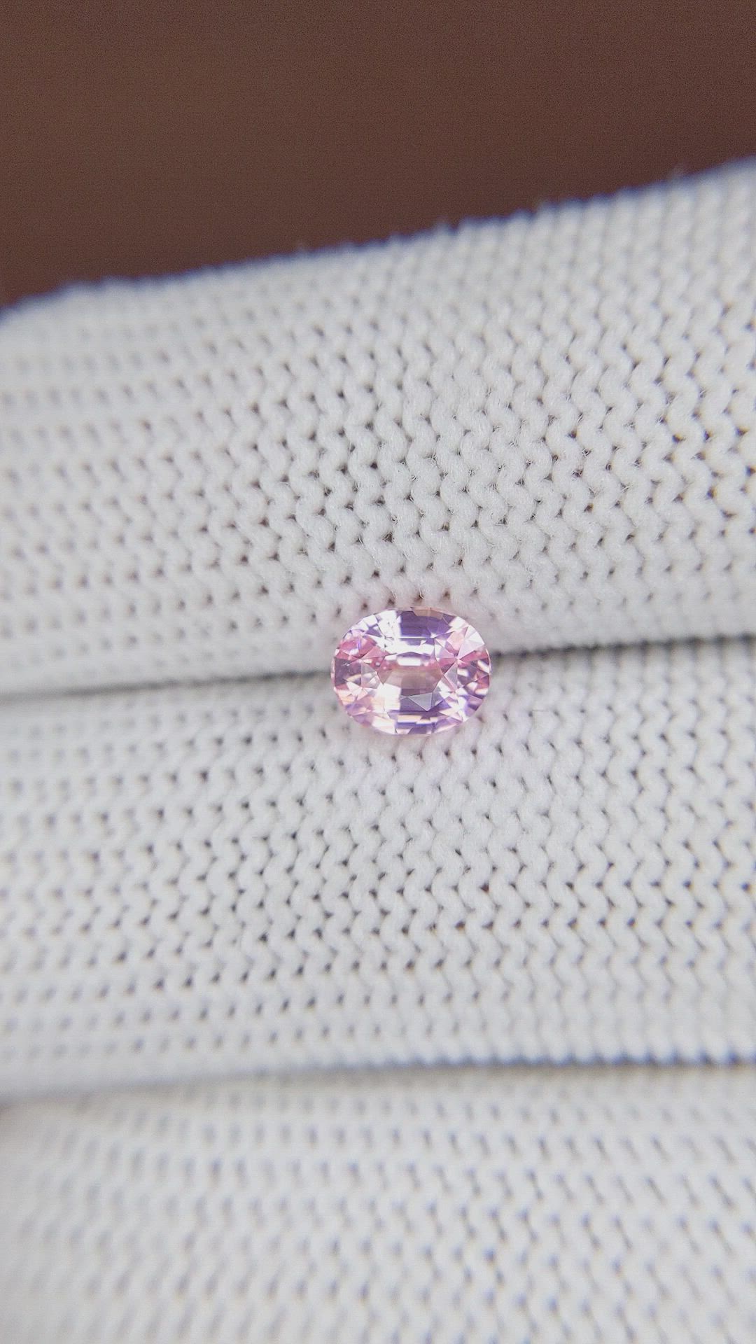 1.07 Ct. Pink Sapphire from Ceylon (Sri Lanka) Size Video