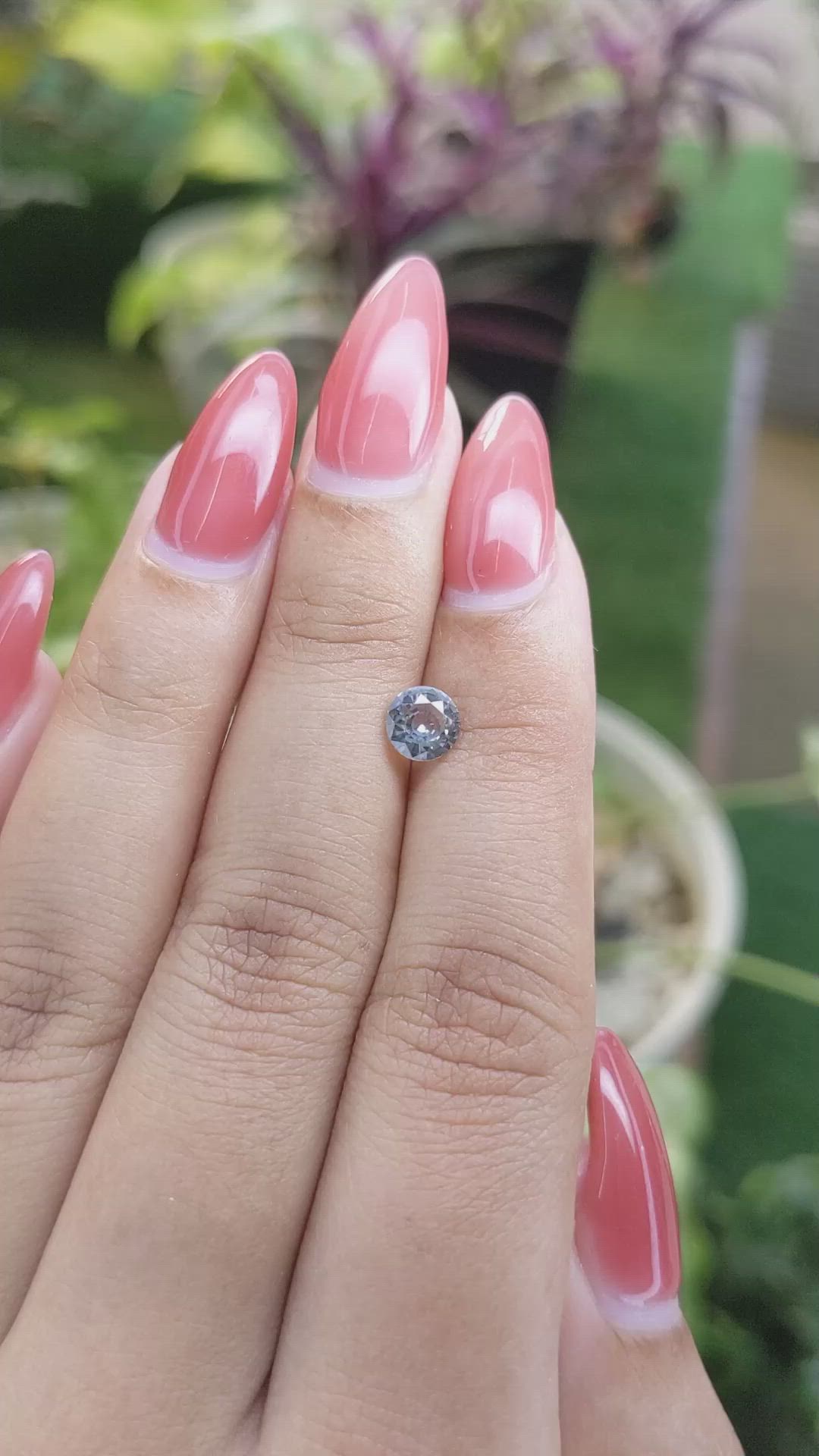 0.76 Ct. Bluish Grey Sapphire from Ceylon (Sri Lanka) Size Video