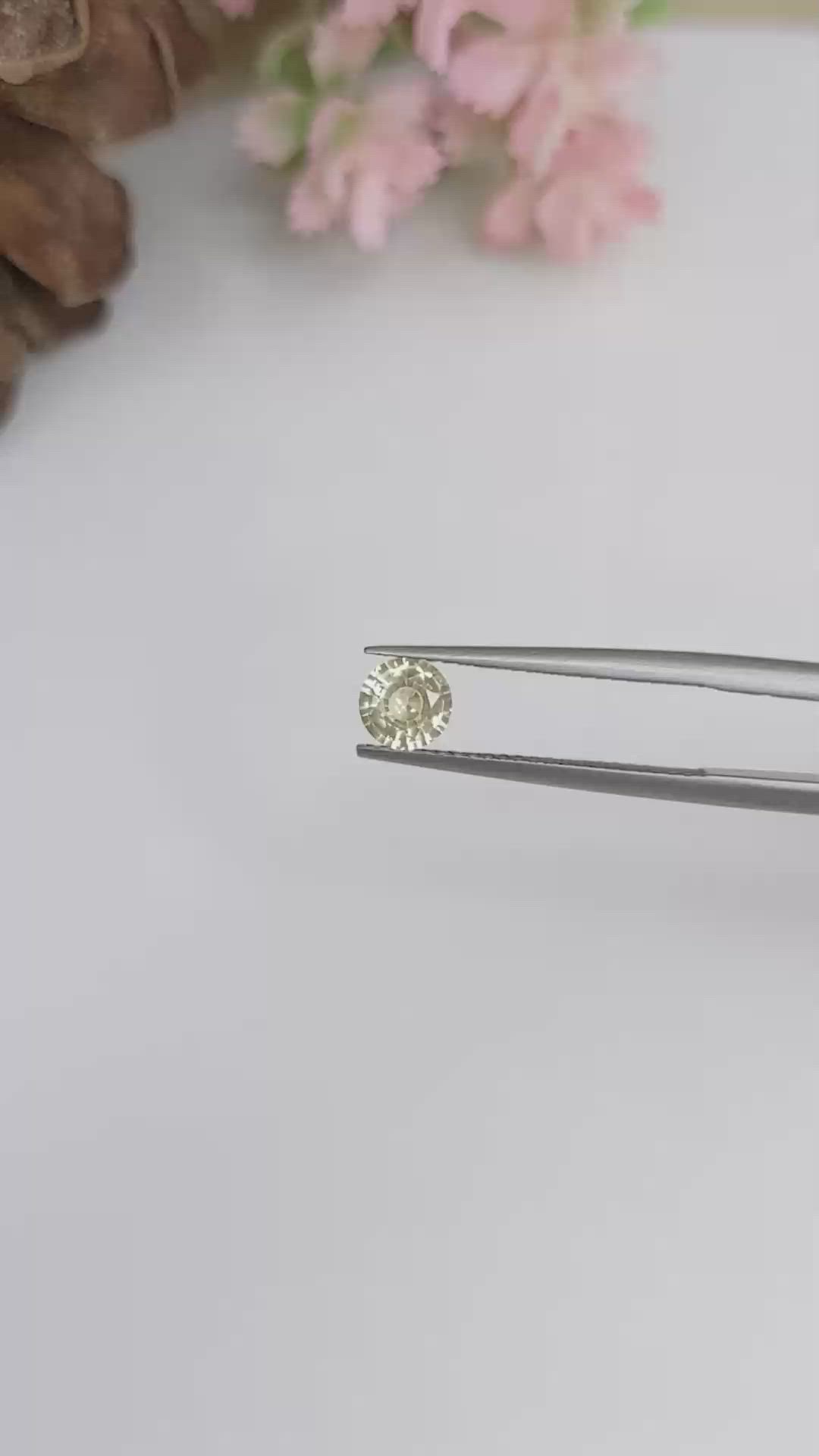 0.66 Ct. Yellow Sapphire from Ceylon (Sri Lanka) Size Video