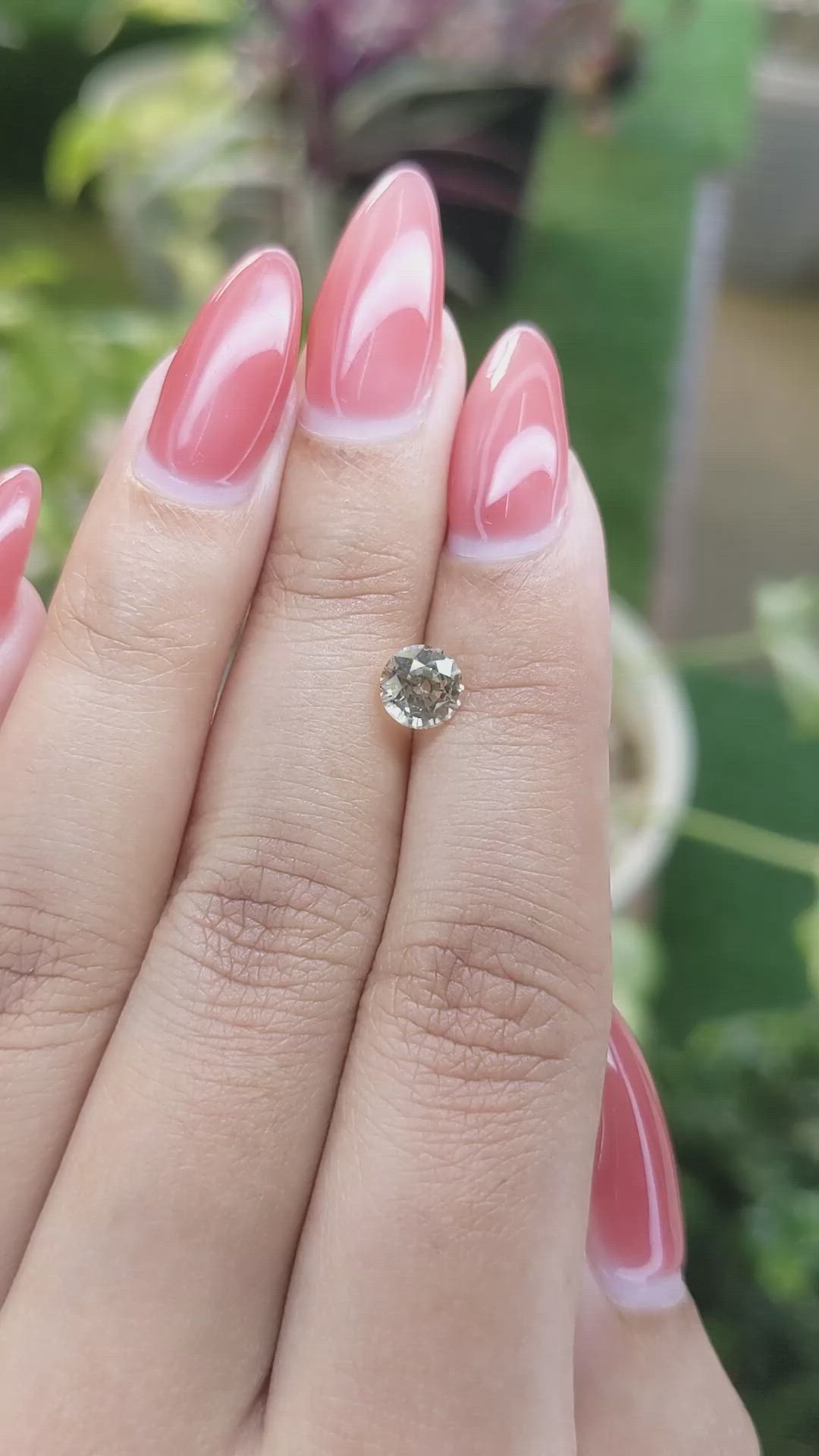 1.12 Ct. Yellow Sapphire from Ceylon (Sri Lanka) Size Video