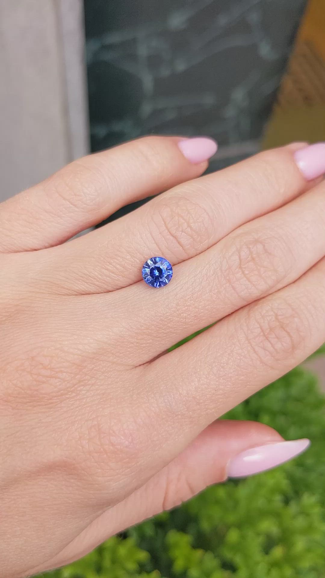 1.25 Ct. Blue Sapphire from Ceylon (Sri Lanka) Size Video