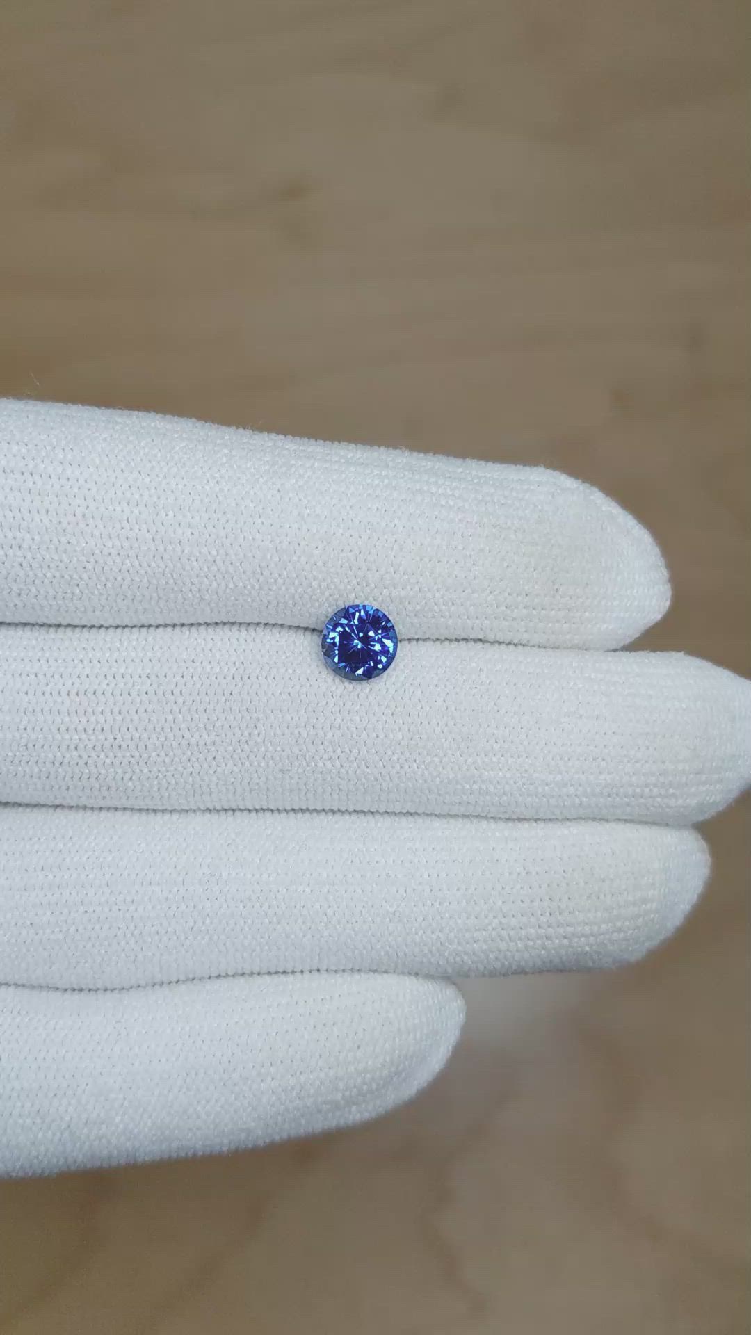 1.47 Ct. Blue Sapphire from Ceylon (Sri Lanka) Size Video