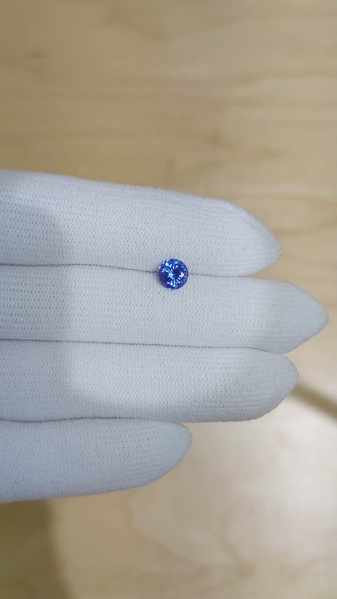 0.97 Ct. Blue Sapphire from Ceylon (Sri Lanka) Size Video