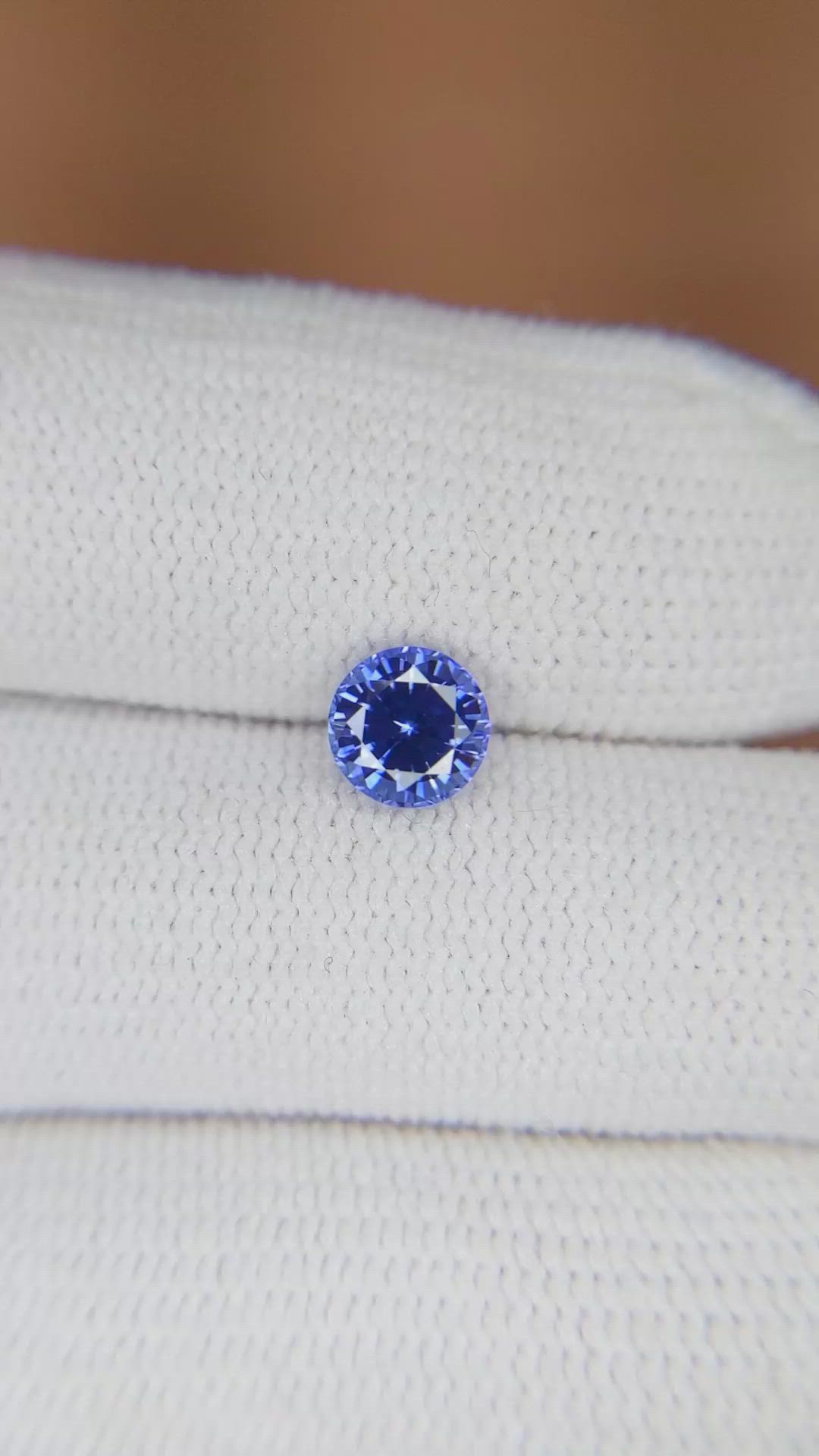 0.97 Ct. Blue Sapphire from Ceylon (Sri Lanka) Size Video