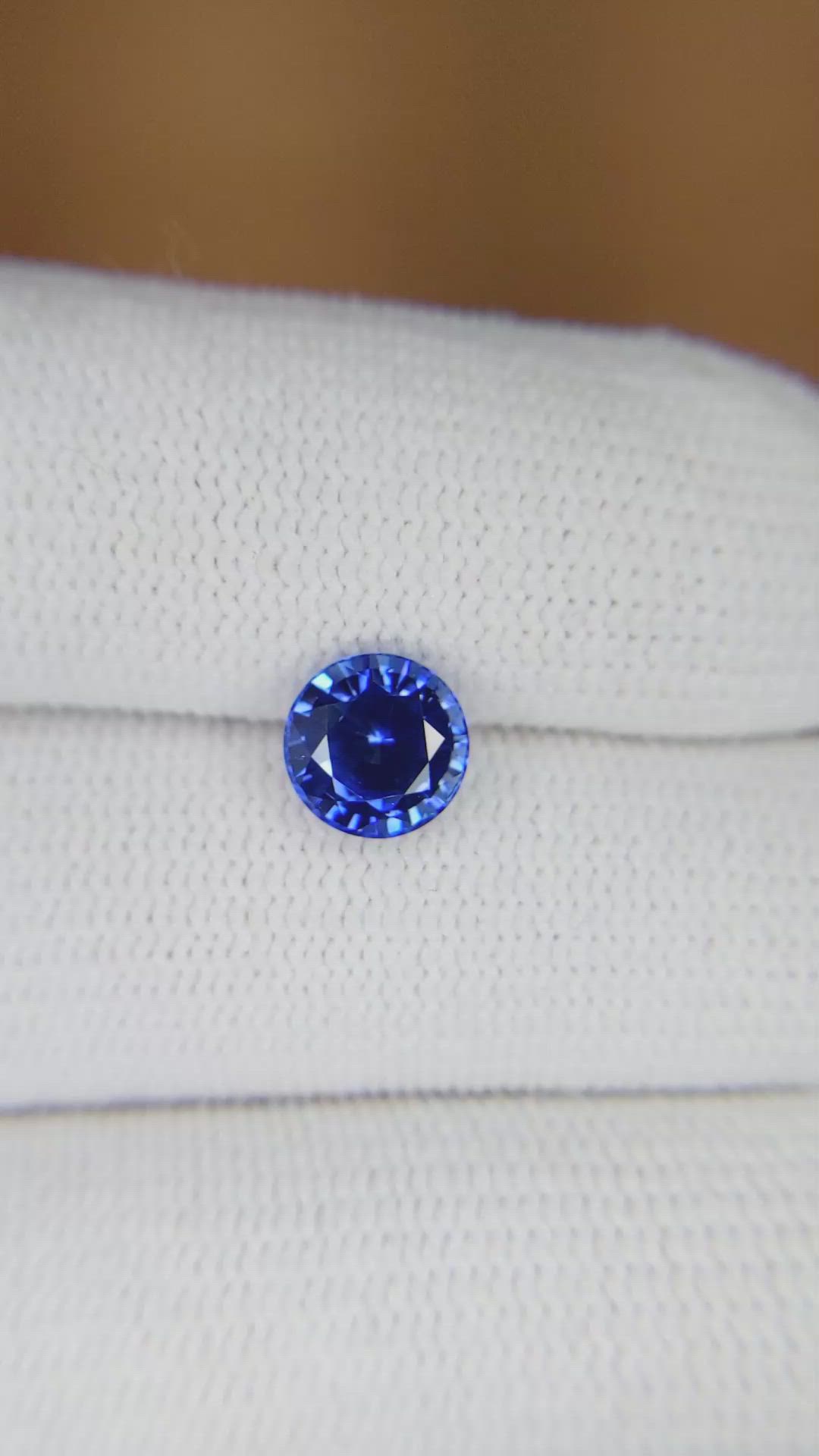 1.67 Ct. Blue Sapphire from Ceylon (Sri Lanka) Size Video