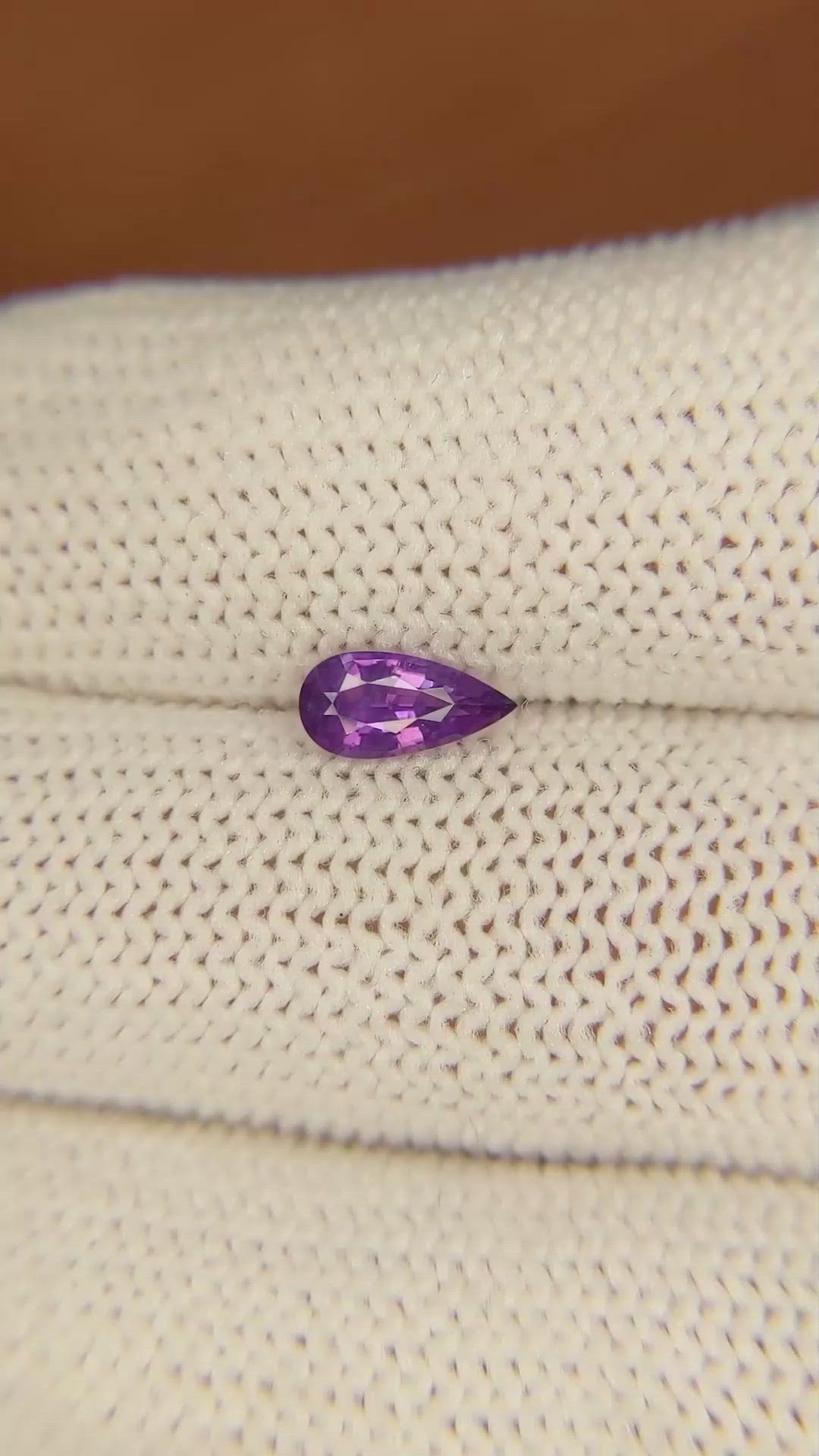 0.69 Ct. Color Change Sapphire from Ceylon (Sri Lanka) Size Video