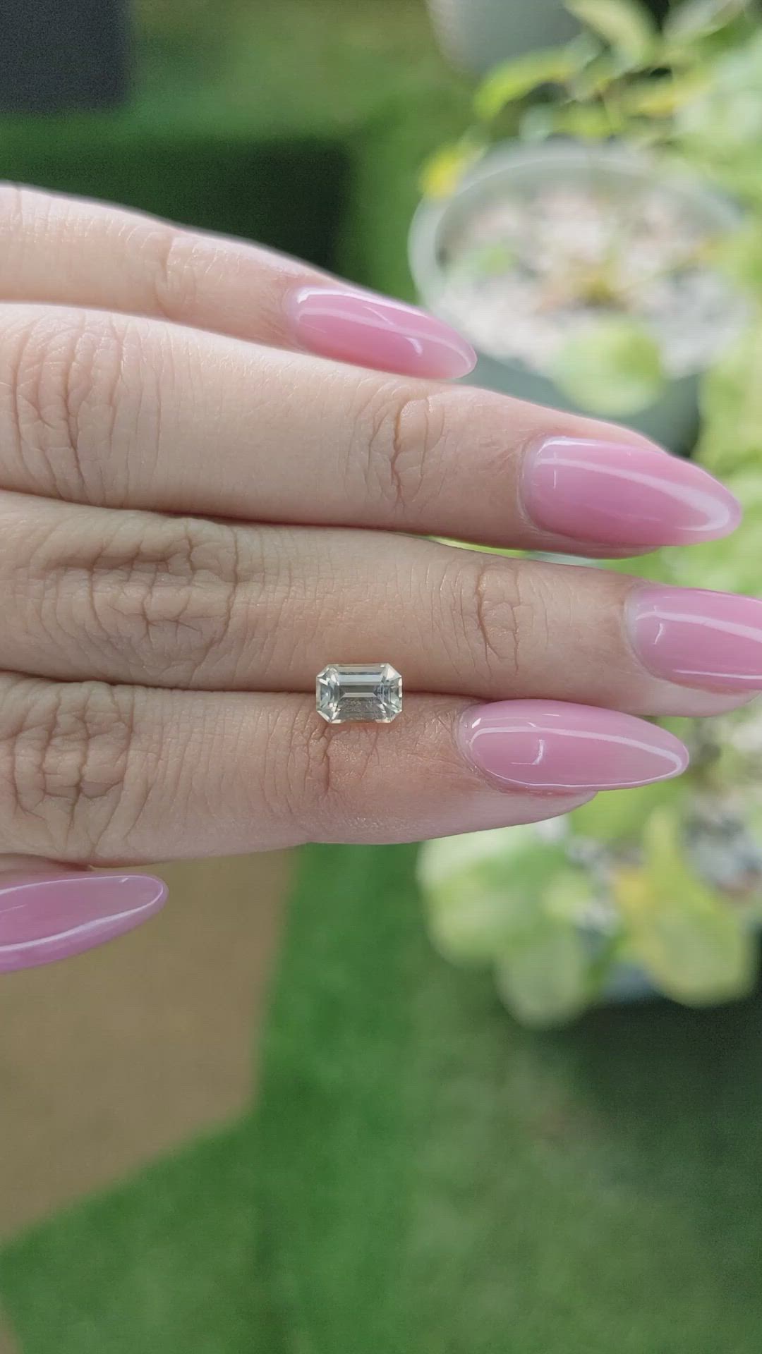 1.31 Ct. Yellow Sapphire from Ceylon (Sri Lanka) Size Video