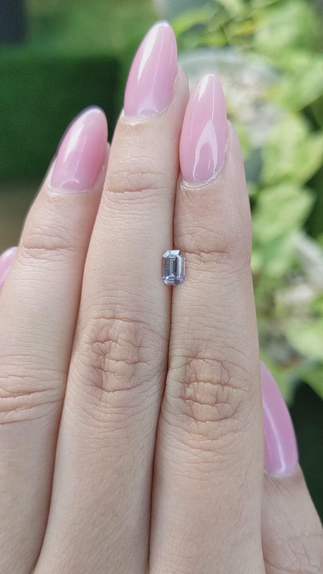 0.47 Ct. Bi Color Sapphire from Ceylon (Sri Lanka) Size Video